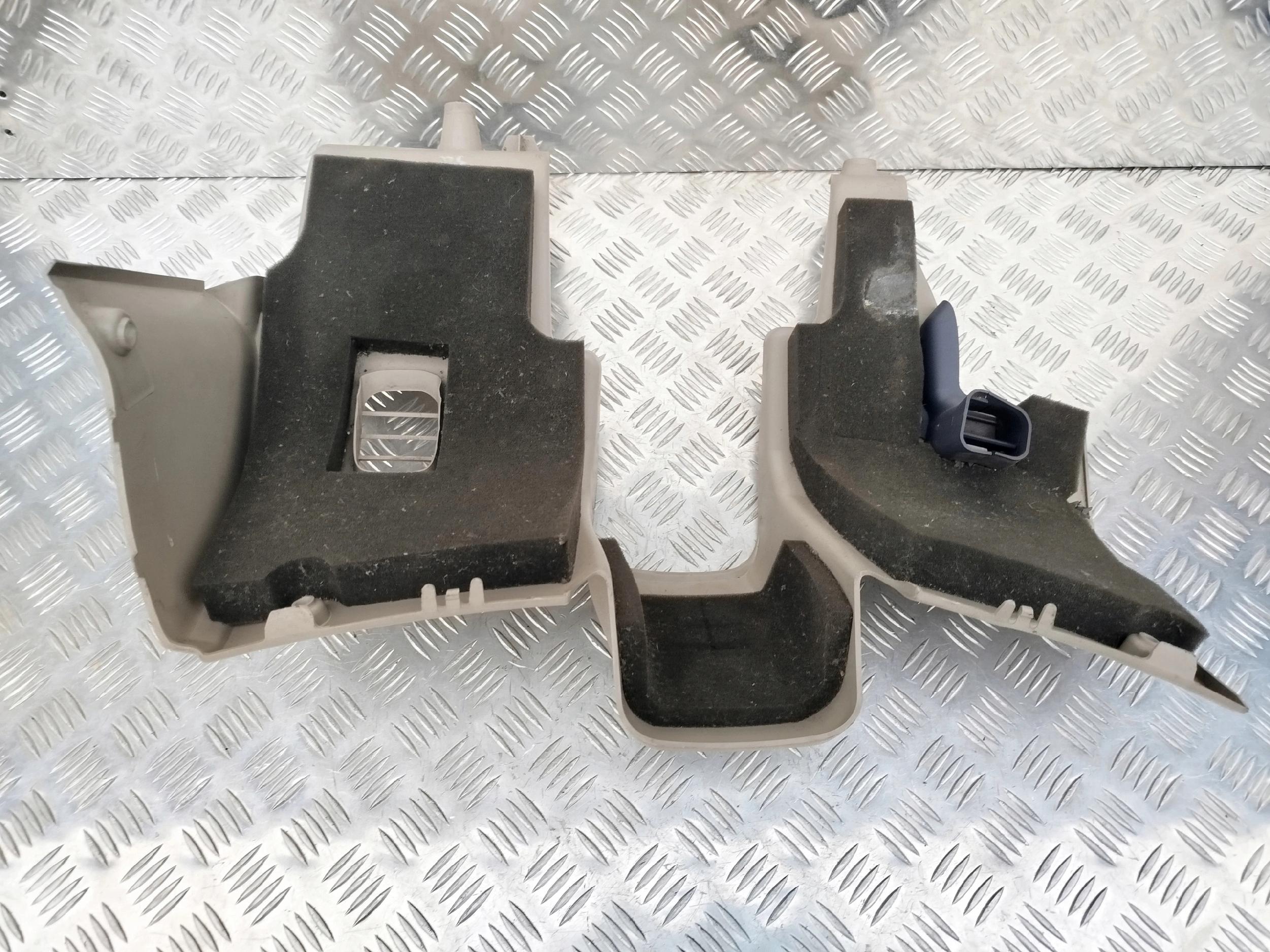 OSŁONA OBUDOWA POD KIEROWNICE SCANIA R - obrazek 3