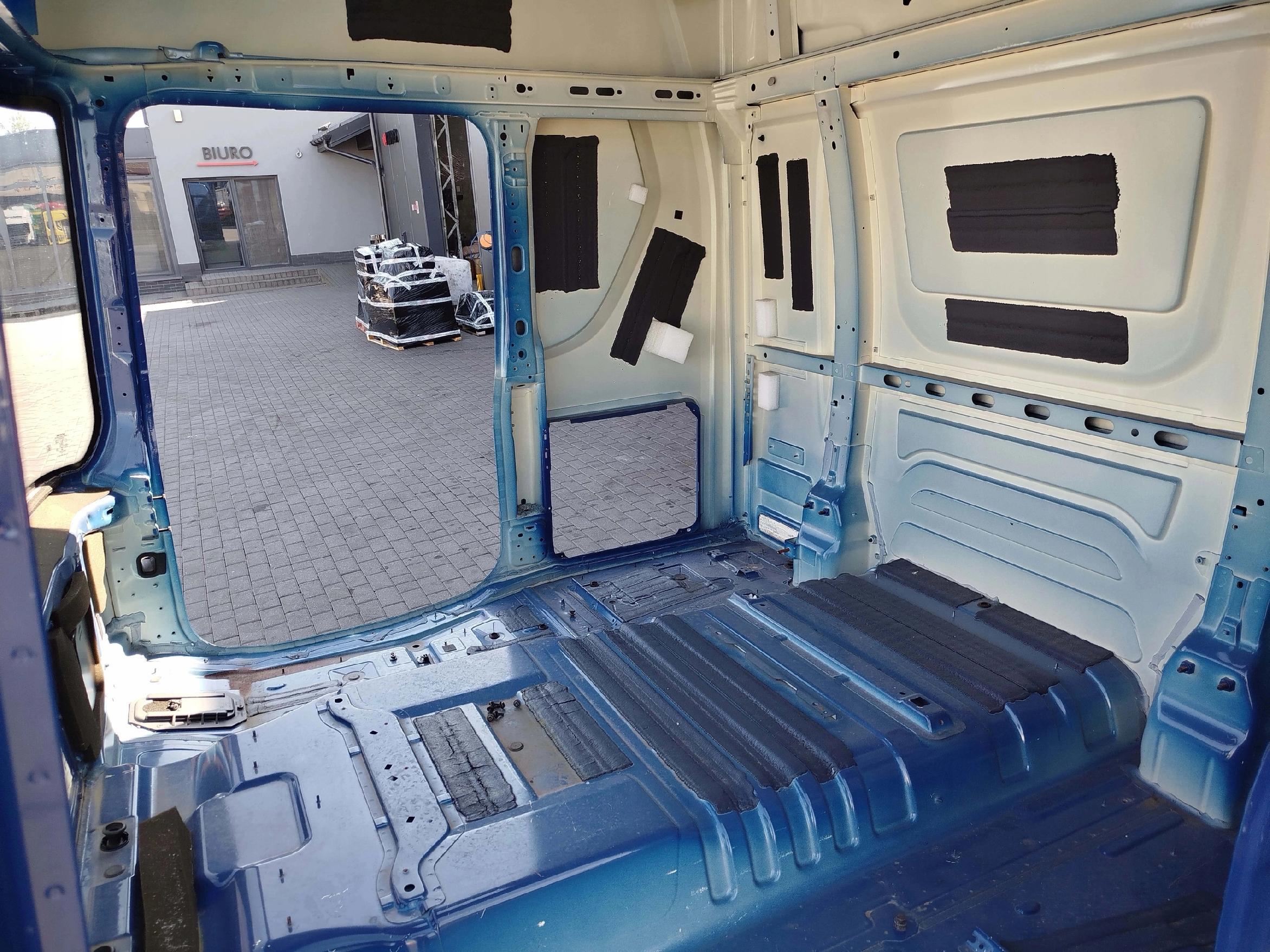 KABINA GOŁA SCANIA R NTG - obrazek 9