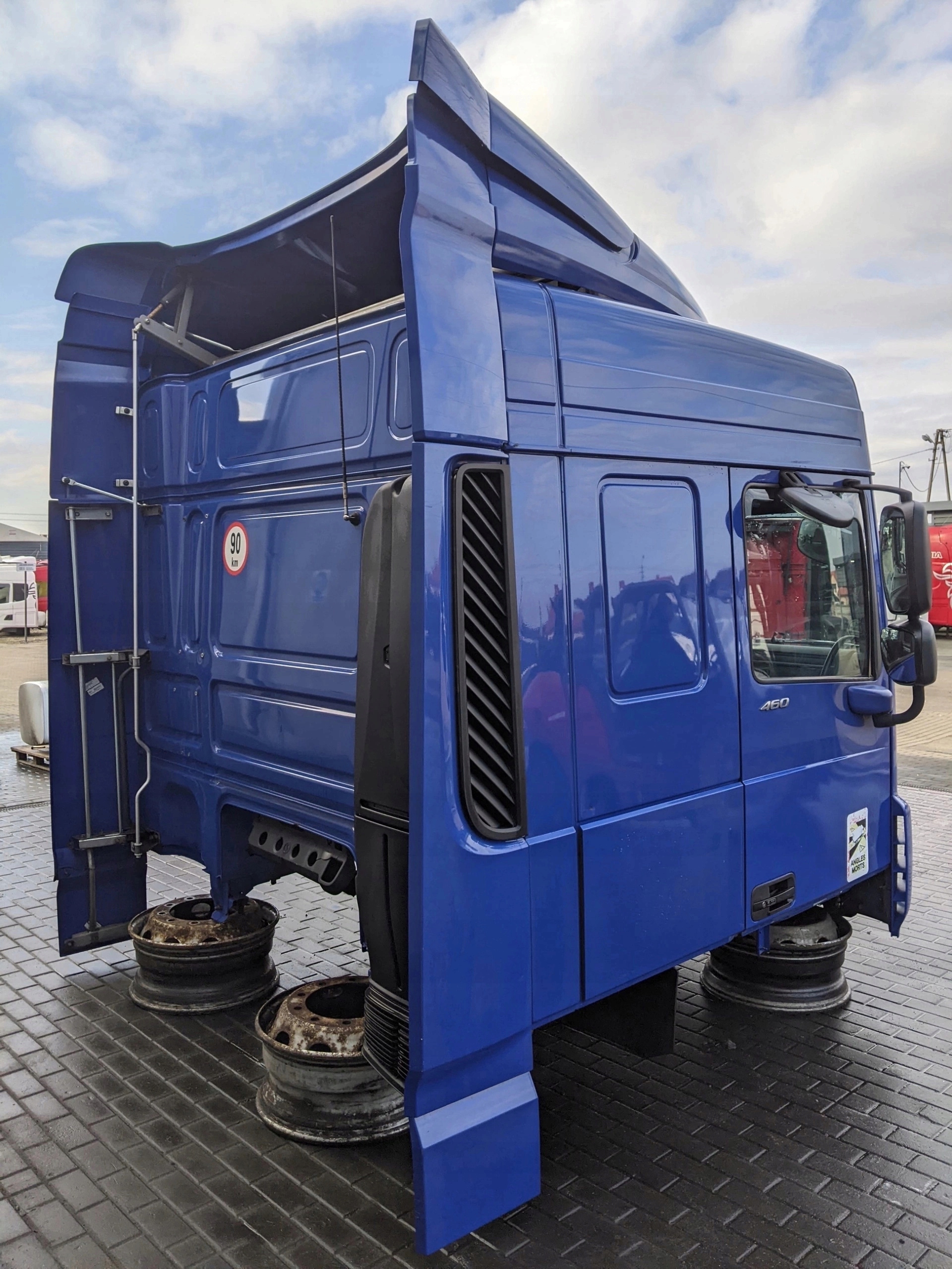 KABINA DAF XF 106 2014 ROK - obrazek 5