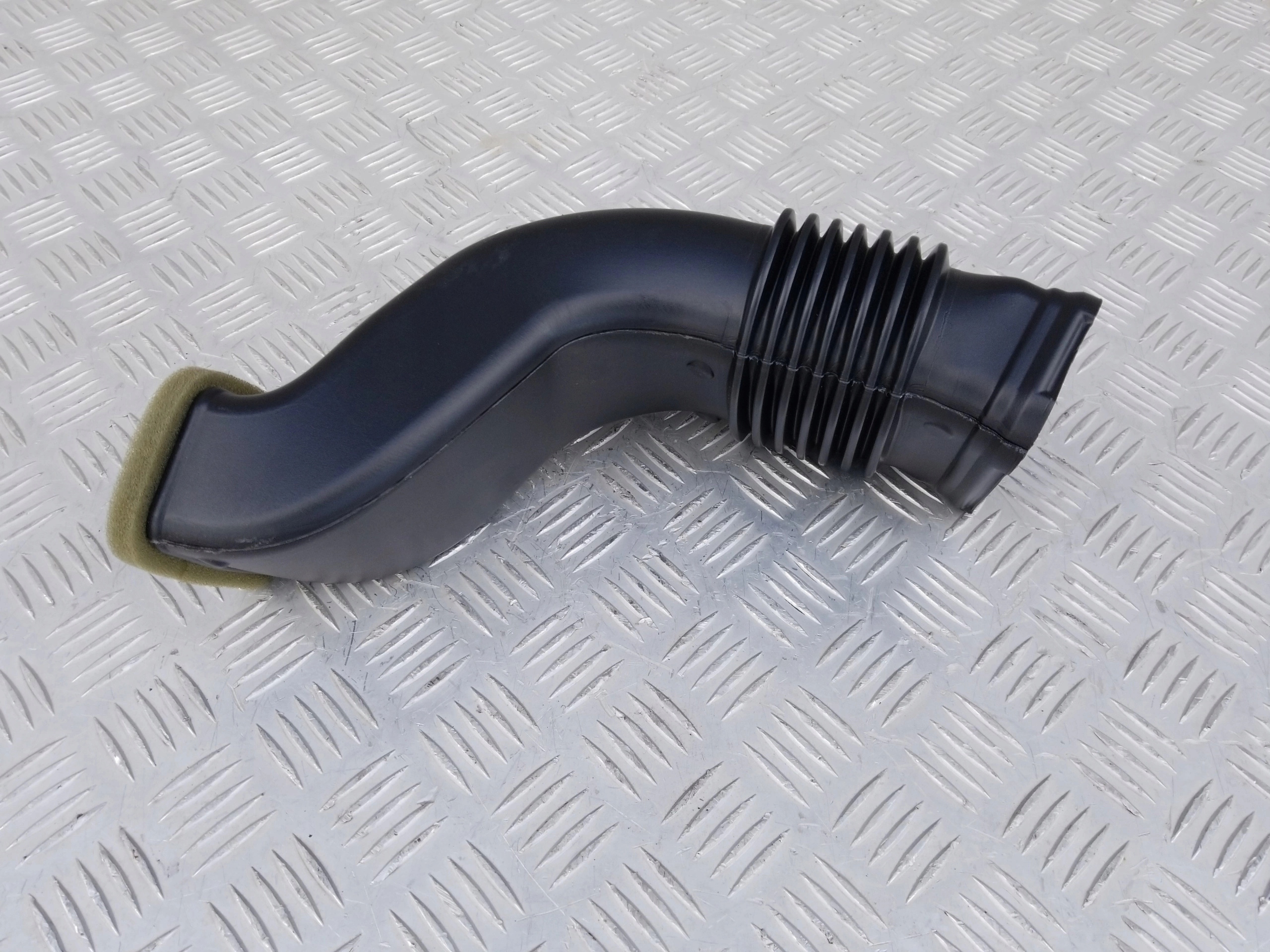 KANAŁ PODŁOGOWY POWIETRZNY SCANIA NTG - obrazek 3