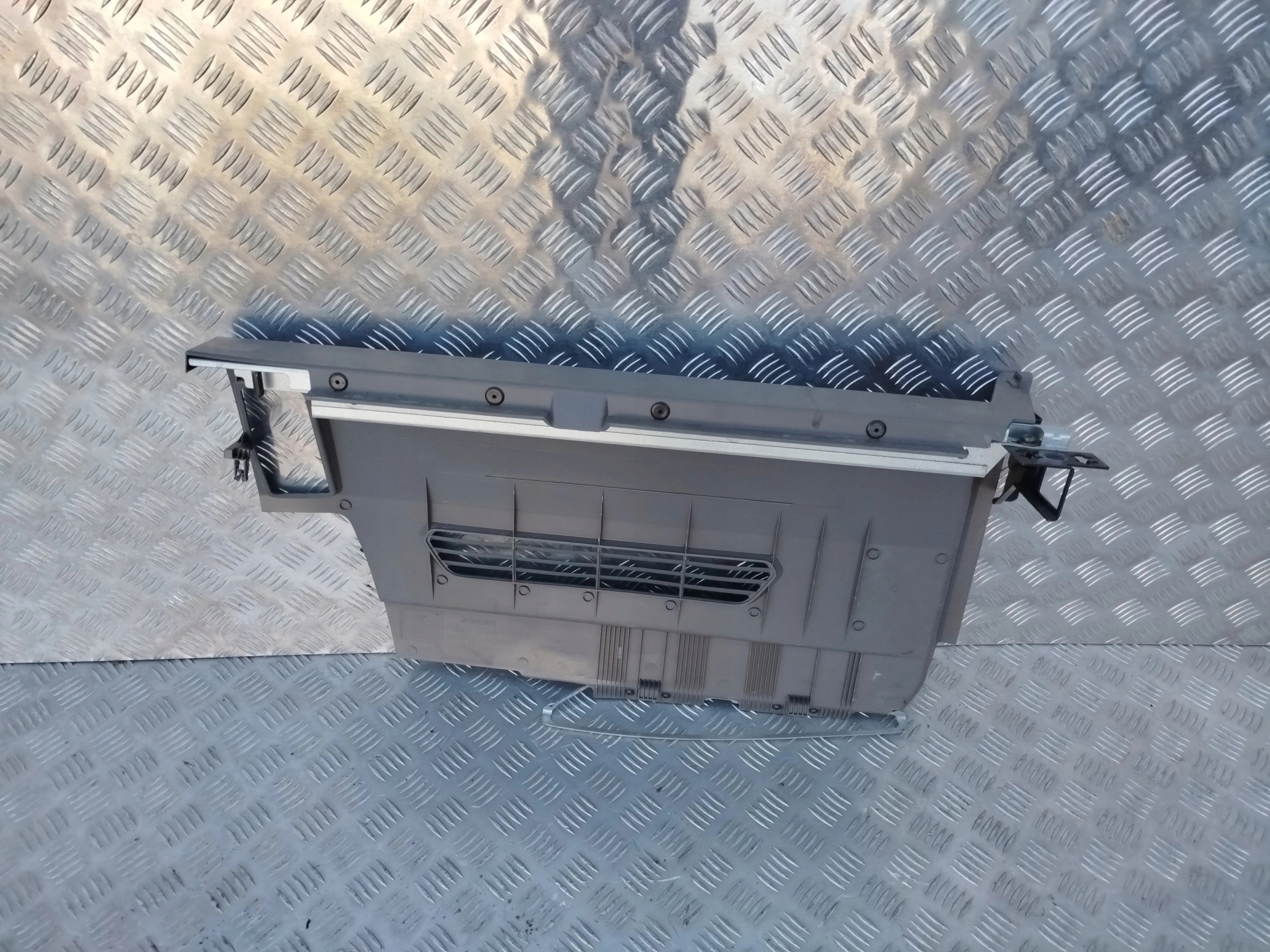 TAPICERKA KABINY SCANIA G NTG 2344644 - obrazek 2