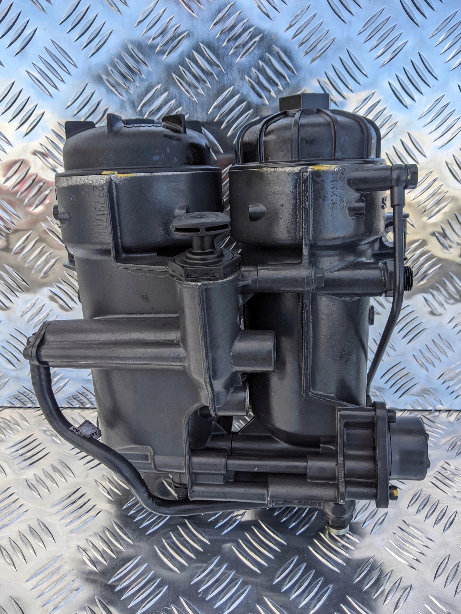 OBUDOWA FILTRA PALIWA SCANIA NTG - obrazek 6