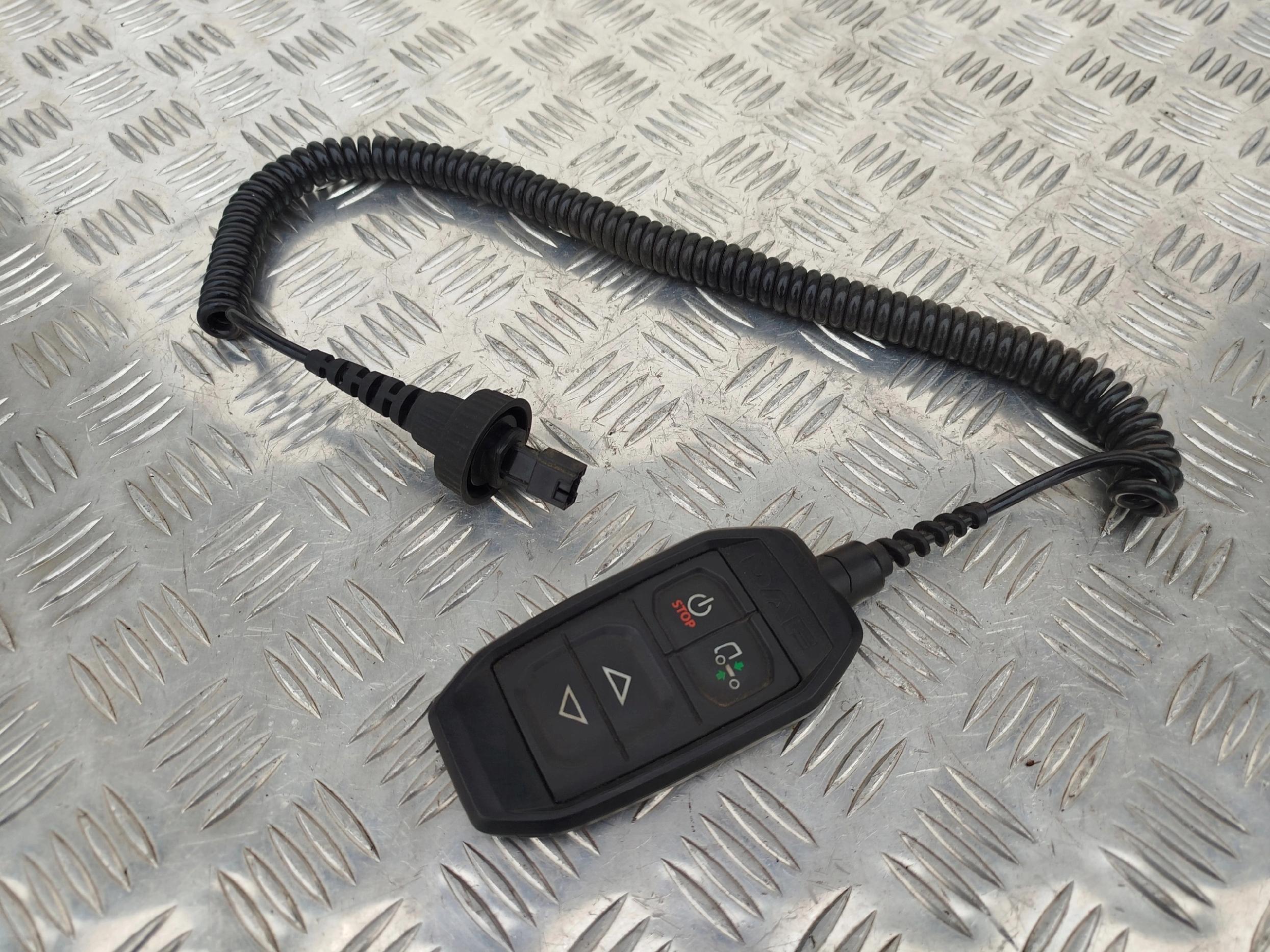 PILOT STEROWANIA PODUSZEK ZAWIESZENIA ECAS DAF XF 106 LIFT - obrazek 2