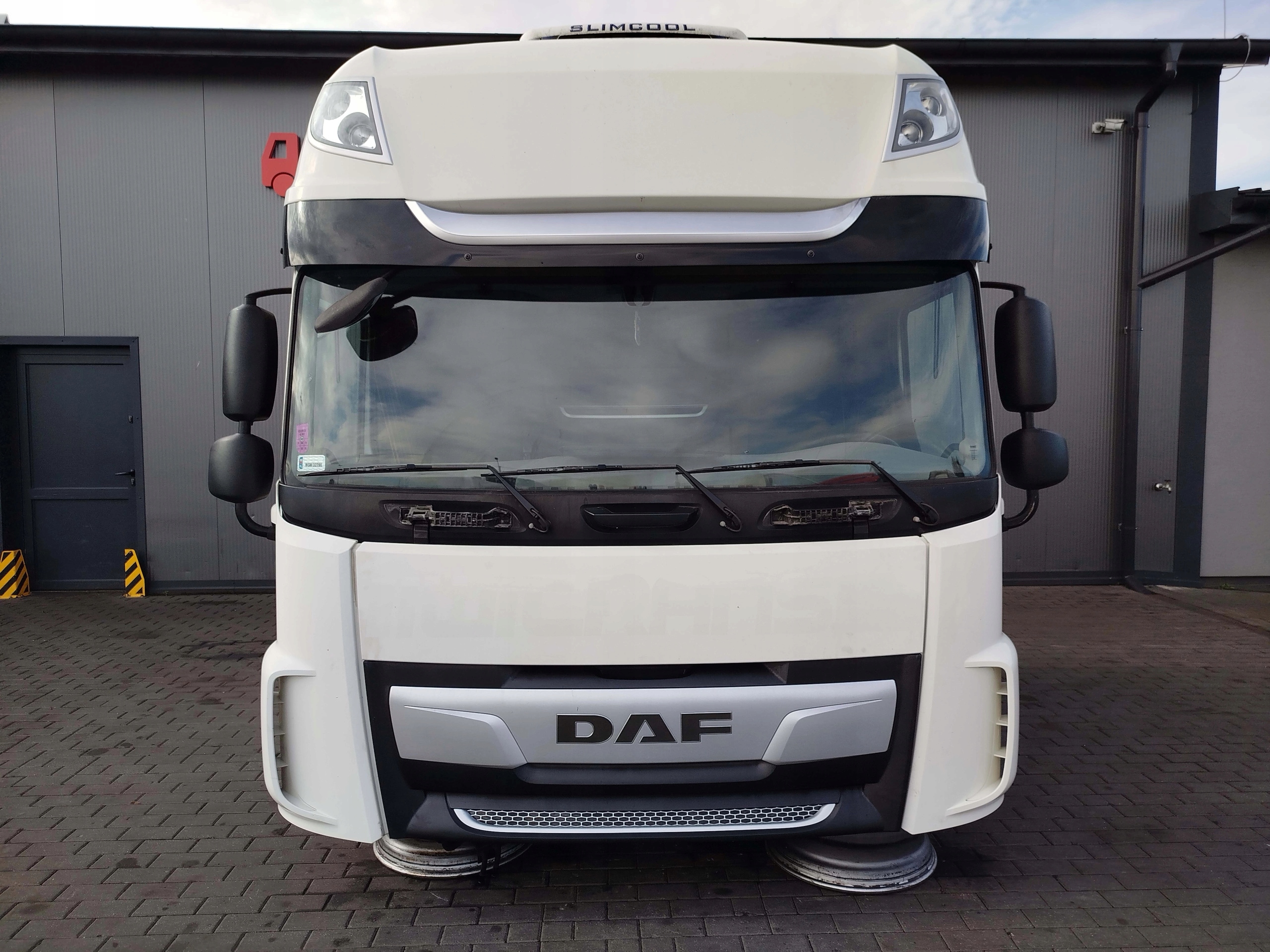 KABINA DAF XF 106 LIFT