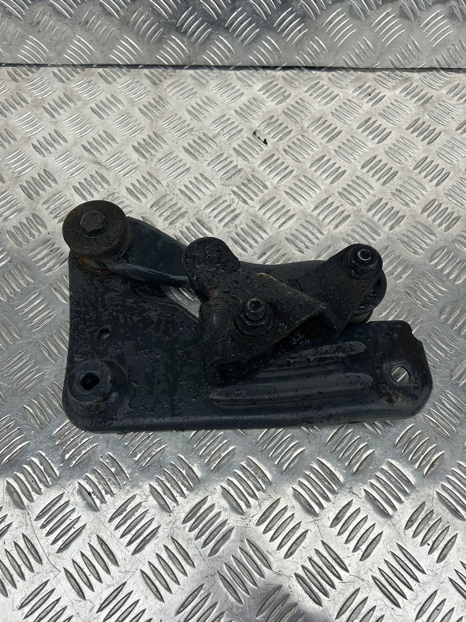 WSPORNIK ZAWIESZENIA KABINY SCANIA NTG NOWY MODEL