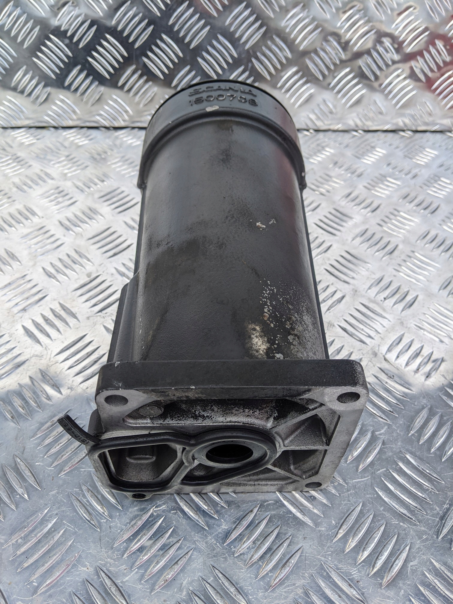 OBUDOWA FILTRA OLEJU SCANIA 520 V8 DC16 XPI EURO 6 - obrazek 2