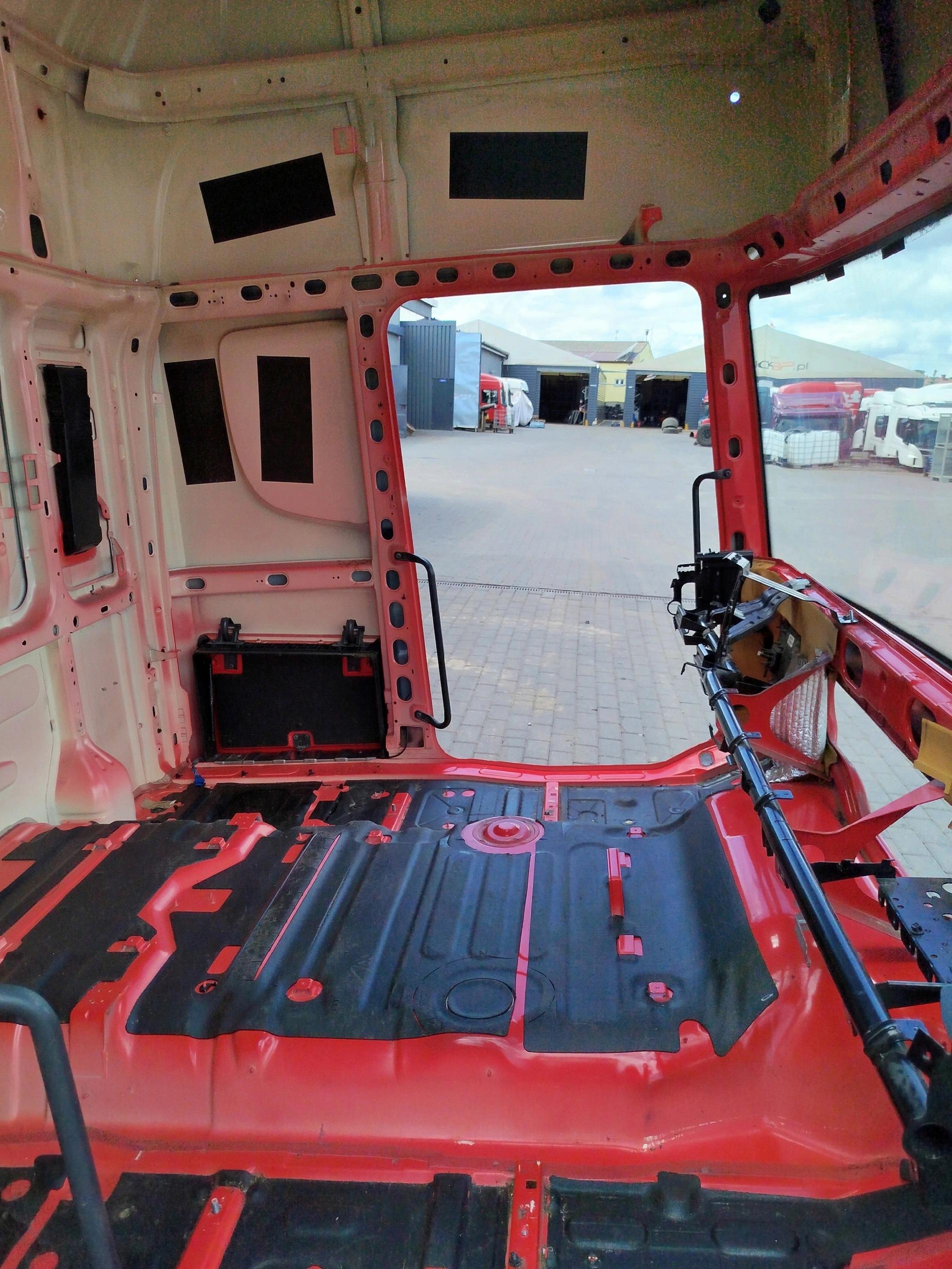 KABINA GOŁA SCANIA STREAMLINE TOPLINE CR19 - obrazek 9