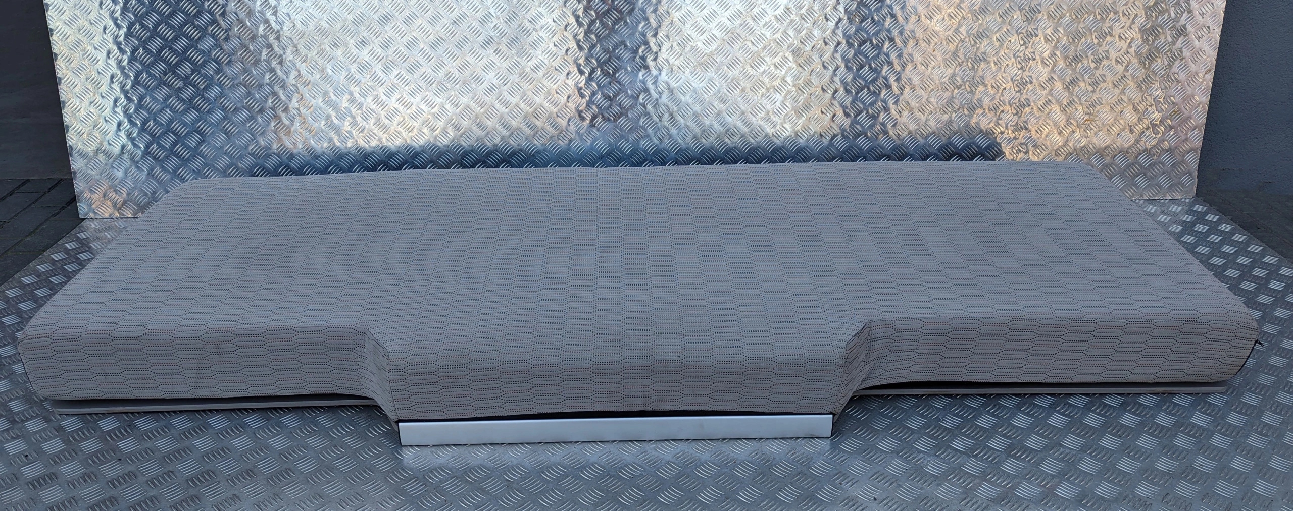 ŁÓŻKO DOLNE DAF XF 106 LIFT - obrazek 4