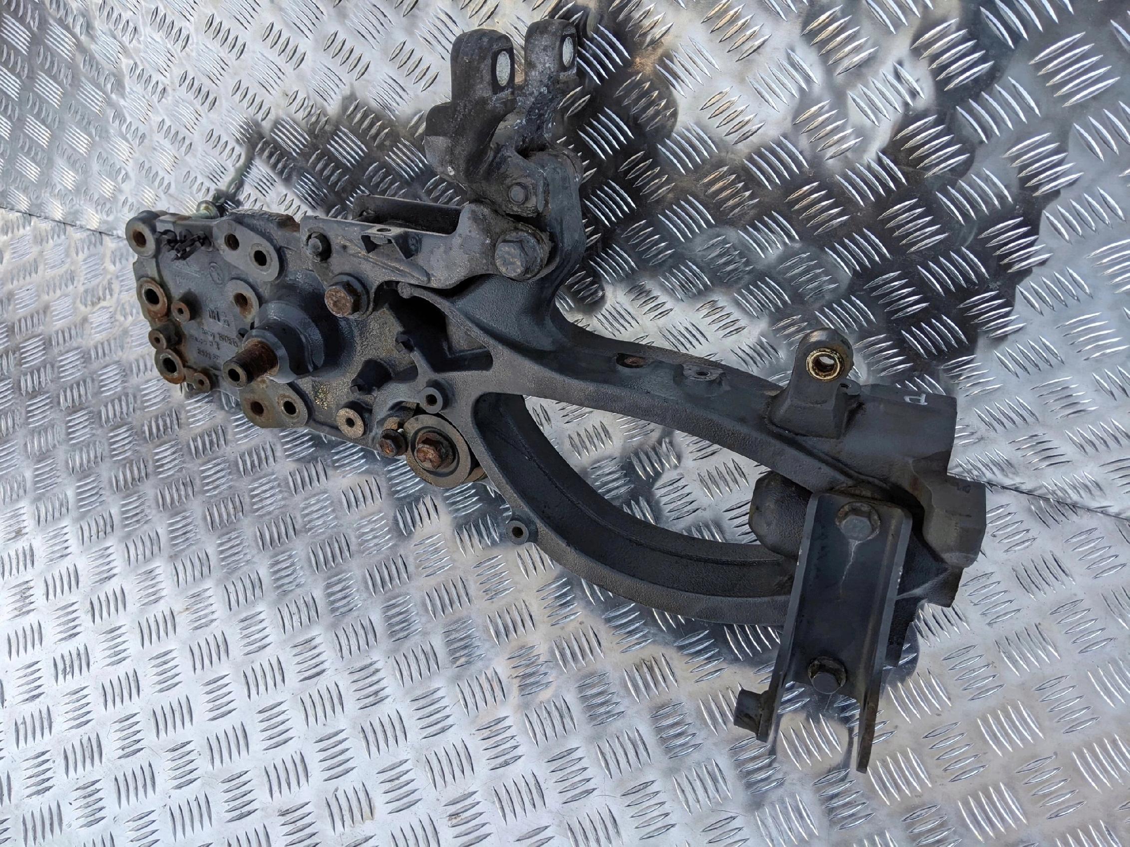 WSPORNIK RAMY STREFA ZGNIOTU PRAWA DAF XF 106 - obrazek 3