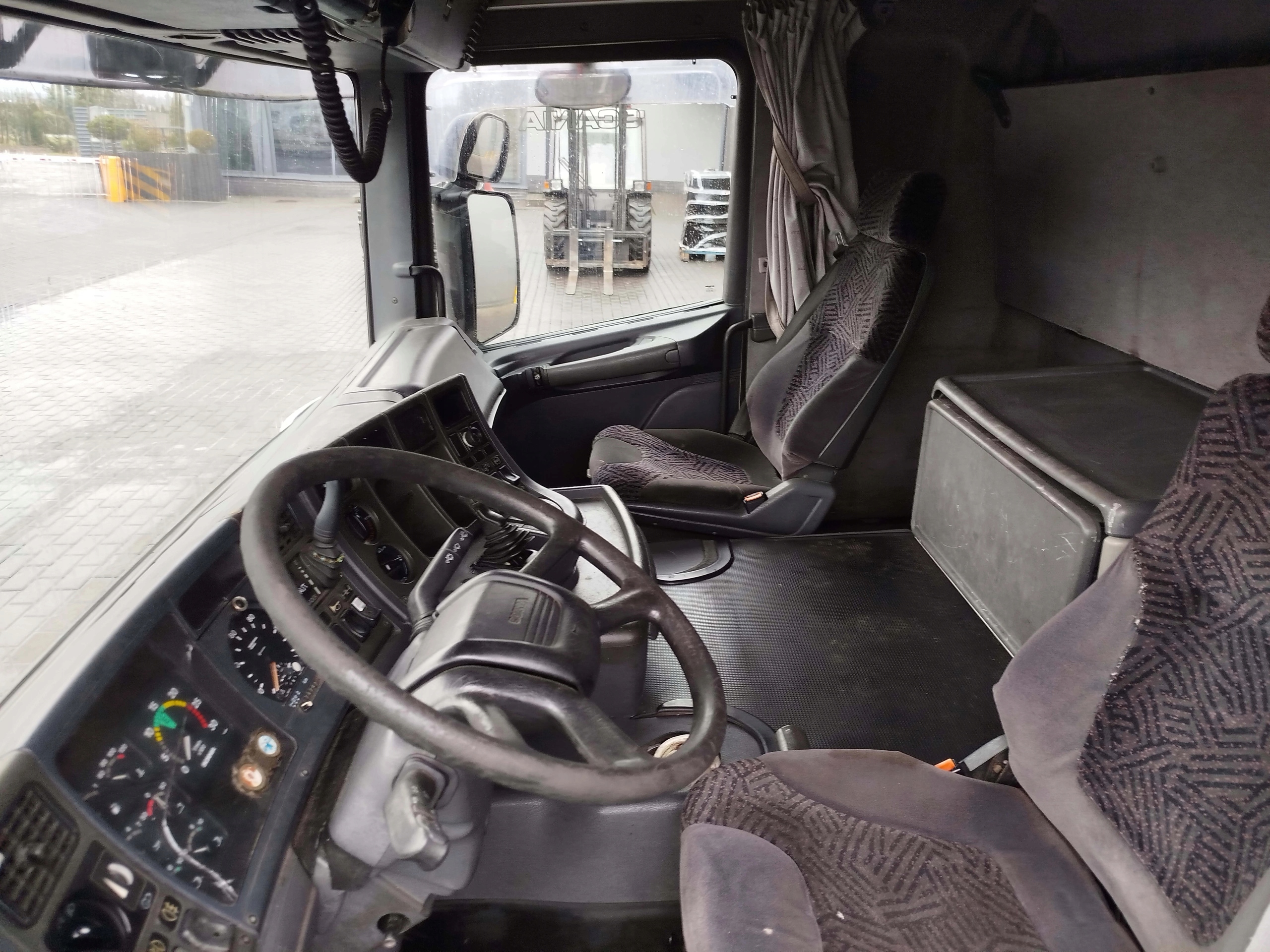 KABINA SCANIA 124 - obrazek 8