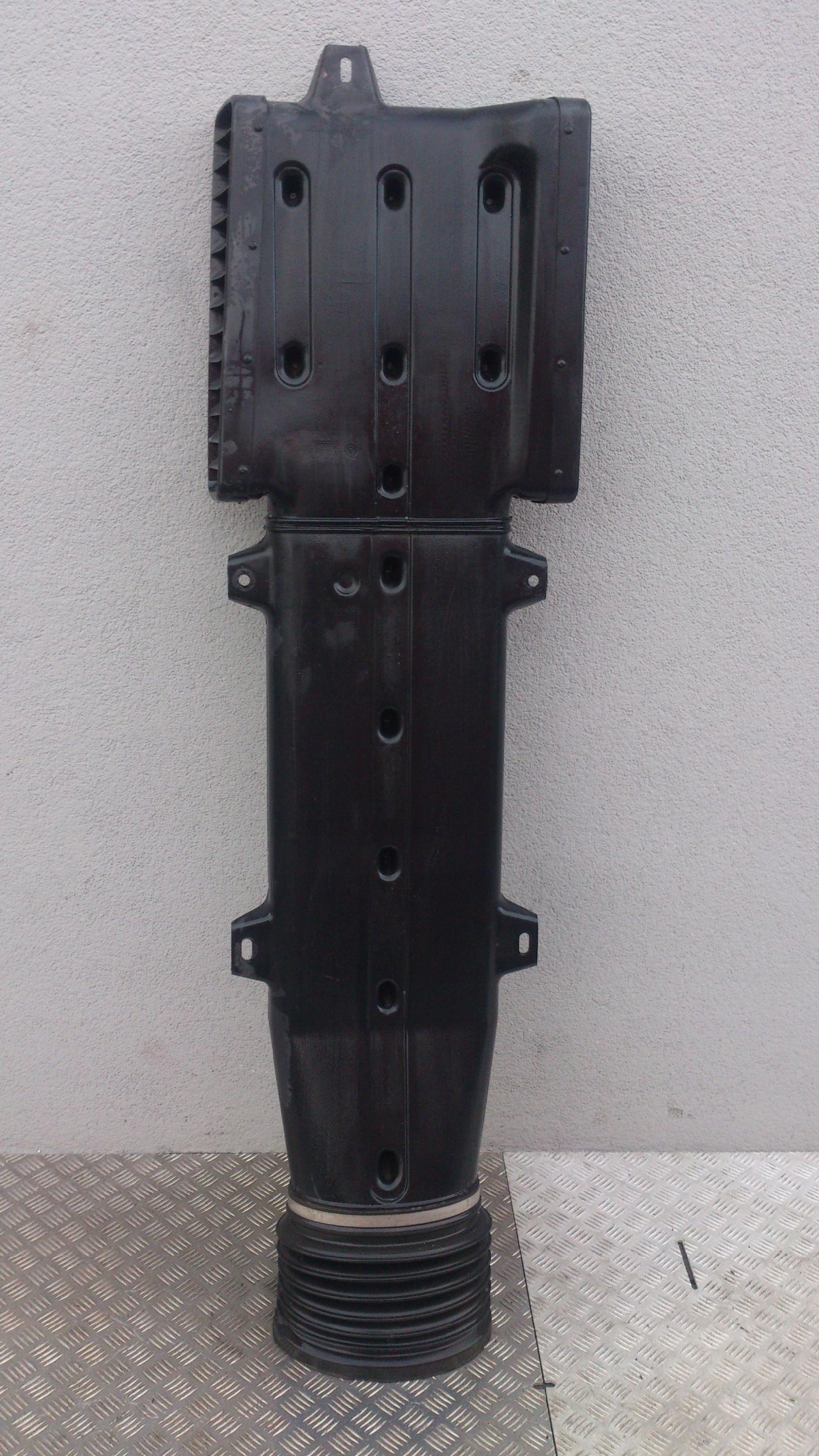 KOMIN WLOT POWIETRZA DAF XF 105 - obrazek 3