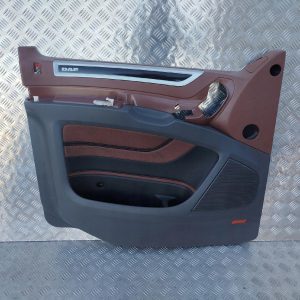 TAPICERKA BOCZEK DRZWI LEWY DAF XF 106 LIFT