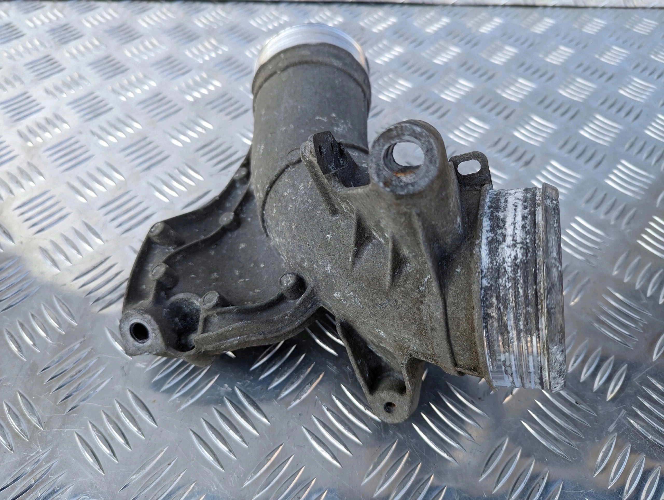 KOLANO RURA PRZEWÓD DOŁADOWANIA SCANIA NTG - obrazek 3