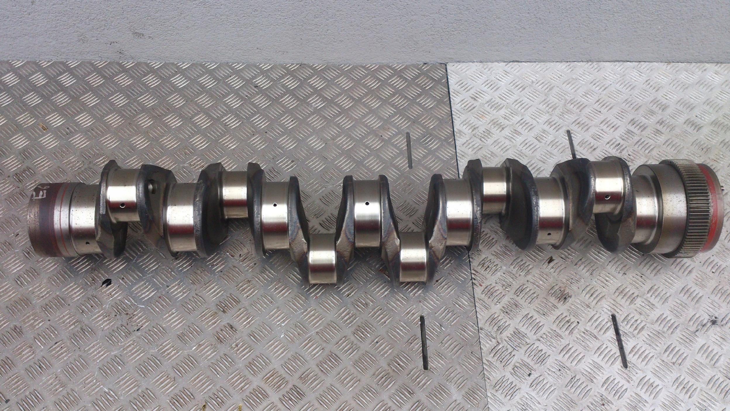 WAŁ KORBOWY DAF XF 106 EURO 6