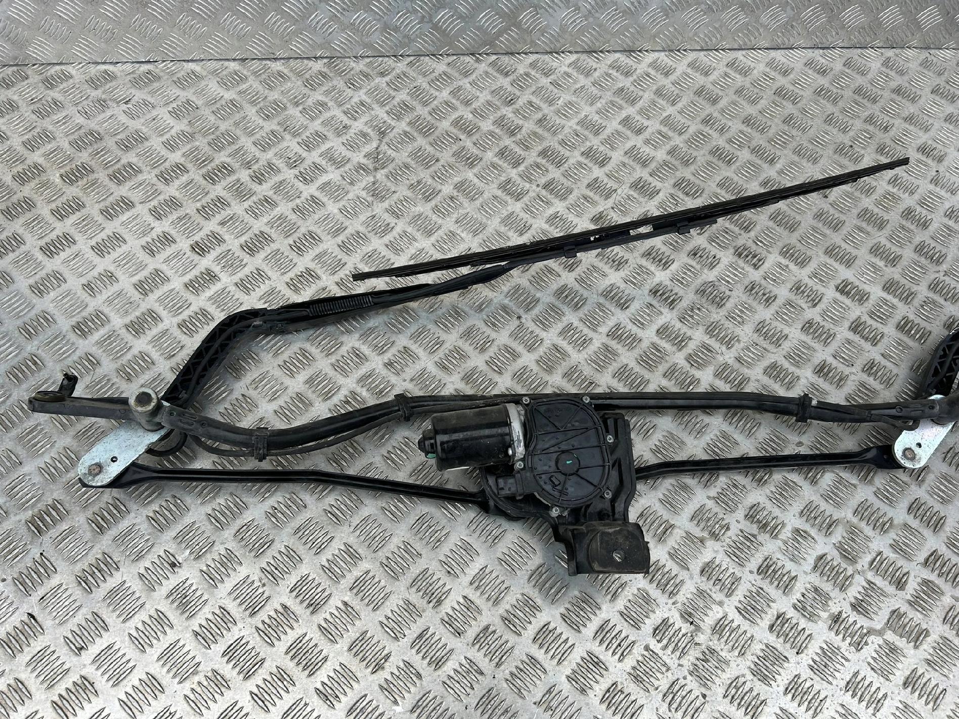 MECHANIZM WYCIERACZEK SCANIA NEXT GEN NTG - obrazek 2