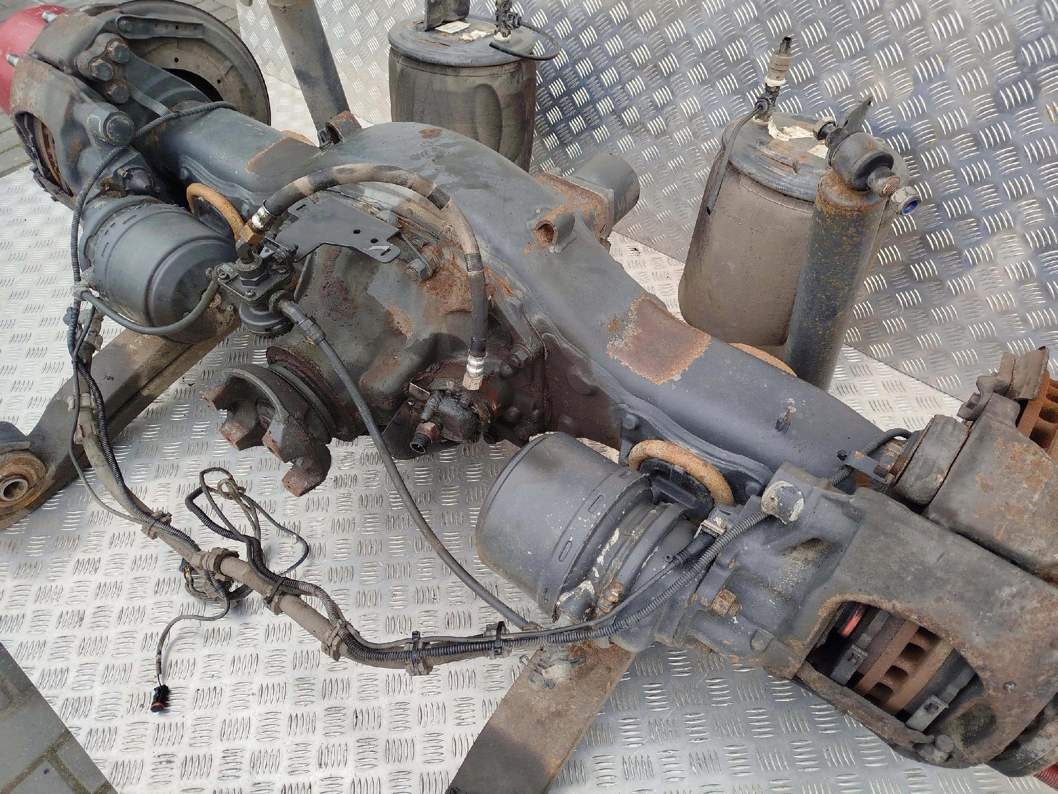 WKŁAD MOSTU SCANIA 3.96 RP 835 - obrazek 3