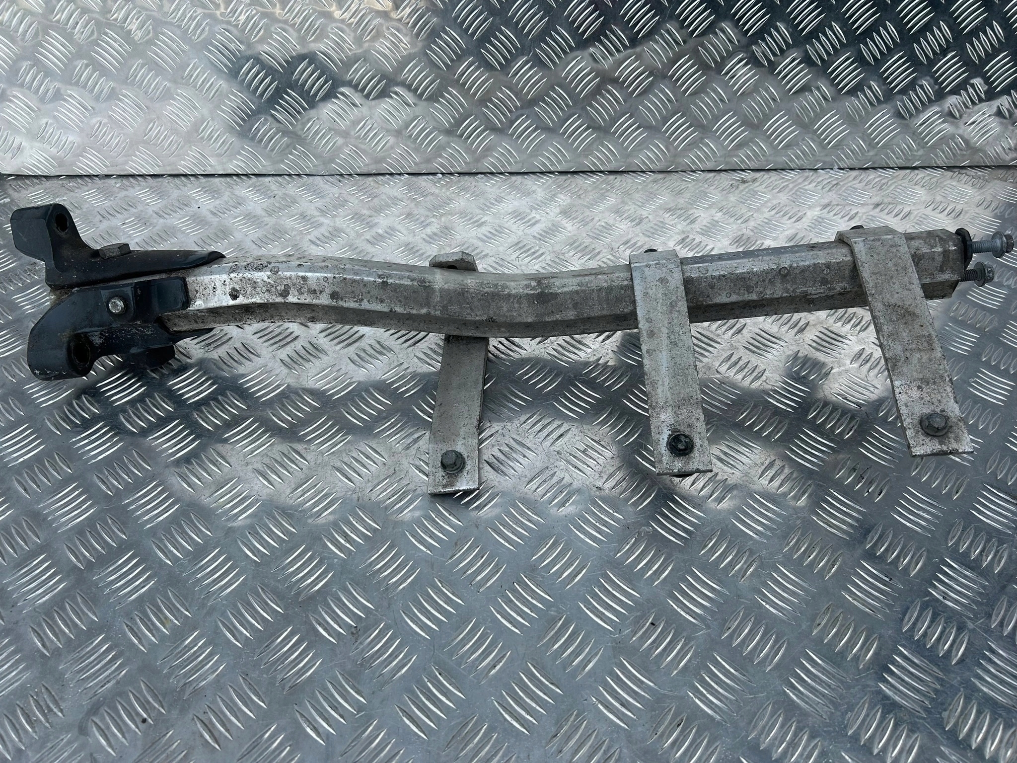 GITARA BŁOTNIKA PRAWY PRZÓD SCANIA NTG LIFT - obrazek 9