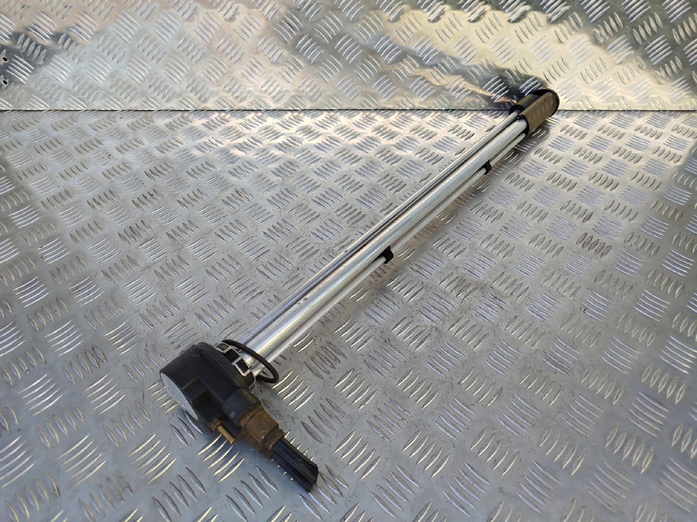 SMOK FAJKA CZUJNIK PALIWA SCANIA R ZBIORNIK XW - obrazek 3