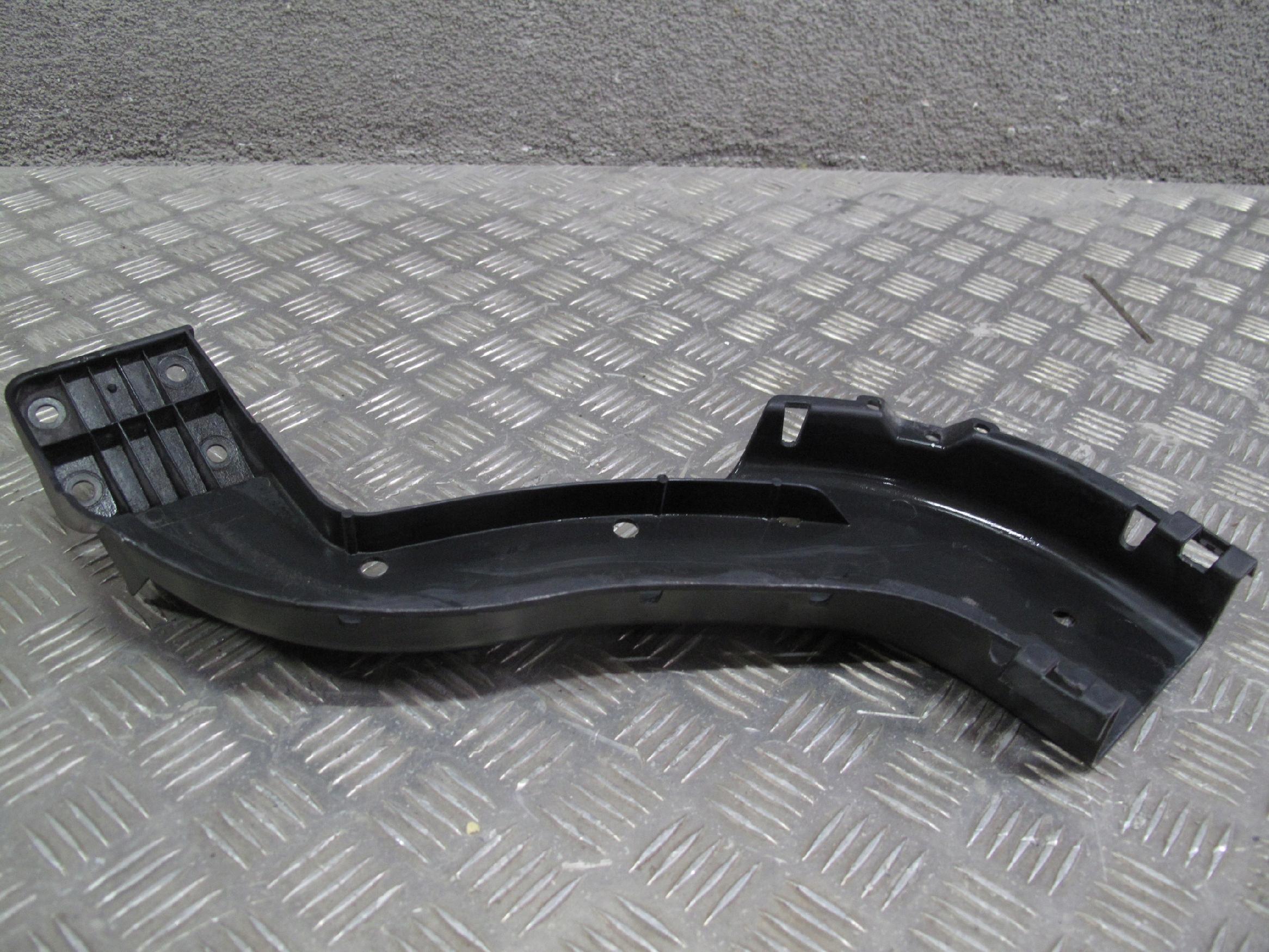 MOCOWANIE PRZEWODÓW ELEKTR KORYTKO SCANIA R S