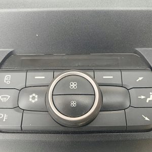 PANEL KLIMATYZACJI NAGRZEWNICY DAF XF 106