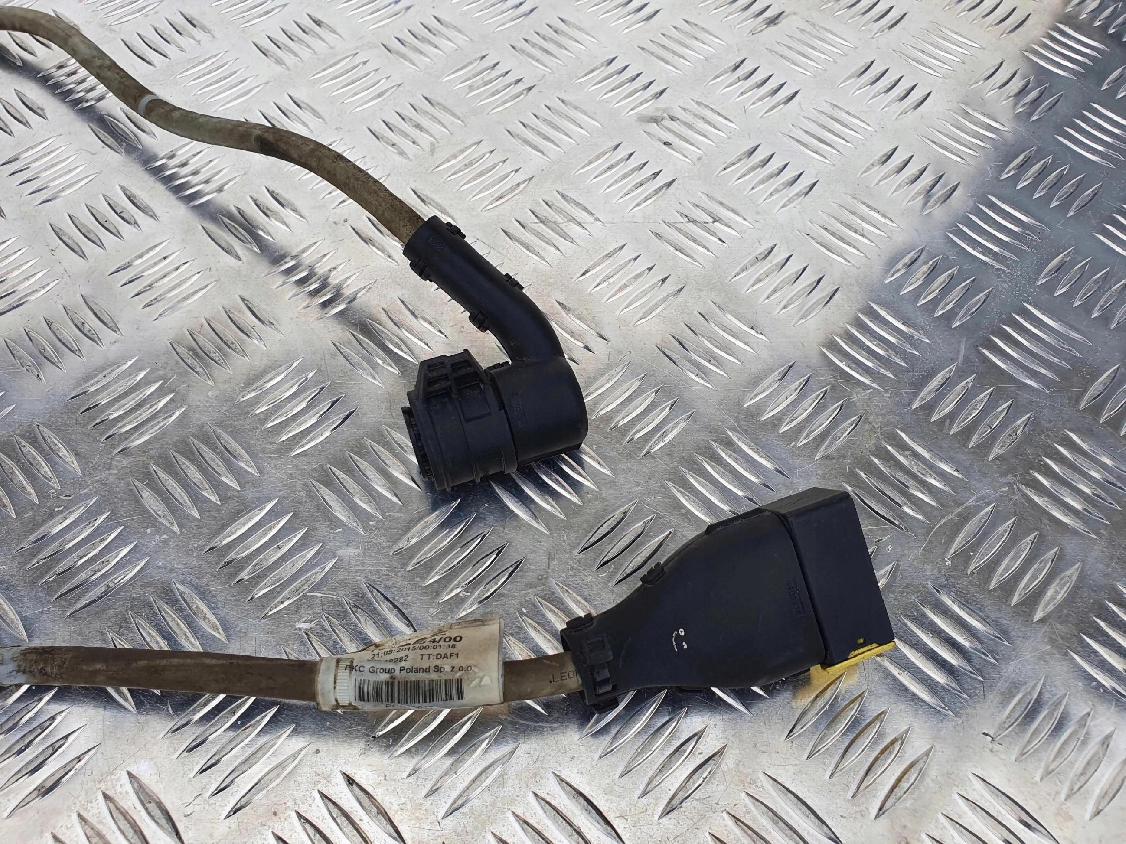 WIĄZKA INSTALACJA WYBIERAKA SKRZYNI DAF XF 106 - obrazek 3