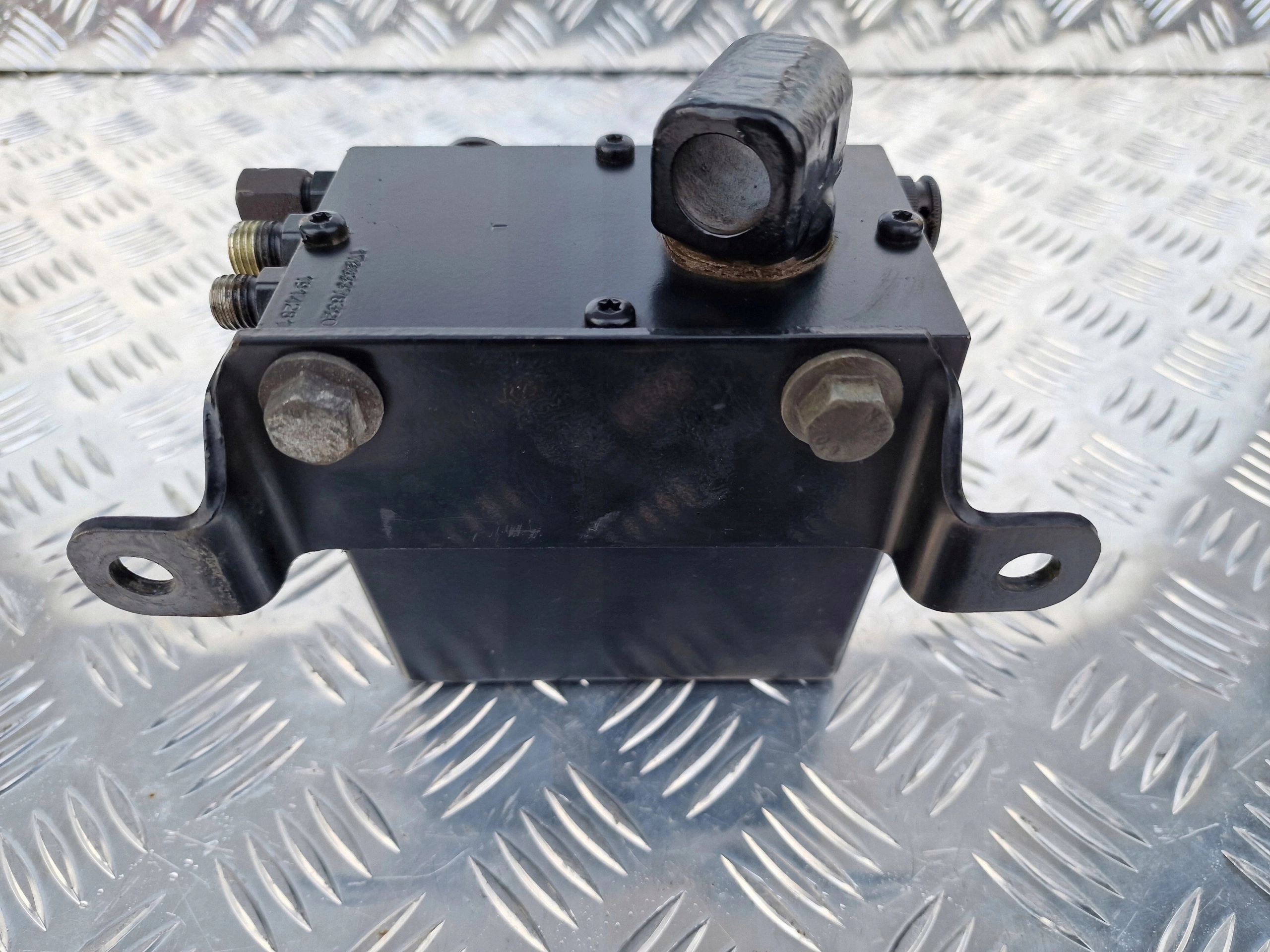 POMPA PODNOSZENIA WYWROTU KABINY DAF XF 106 - obrazek 2