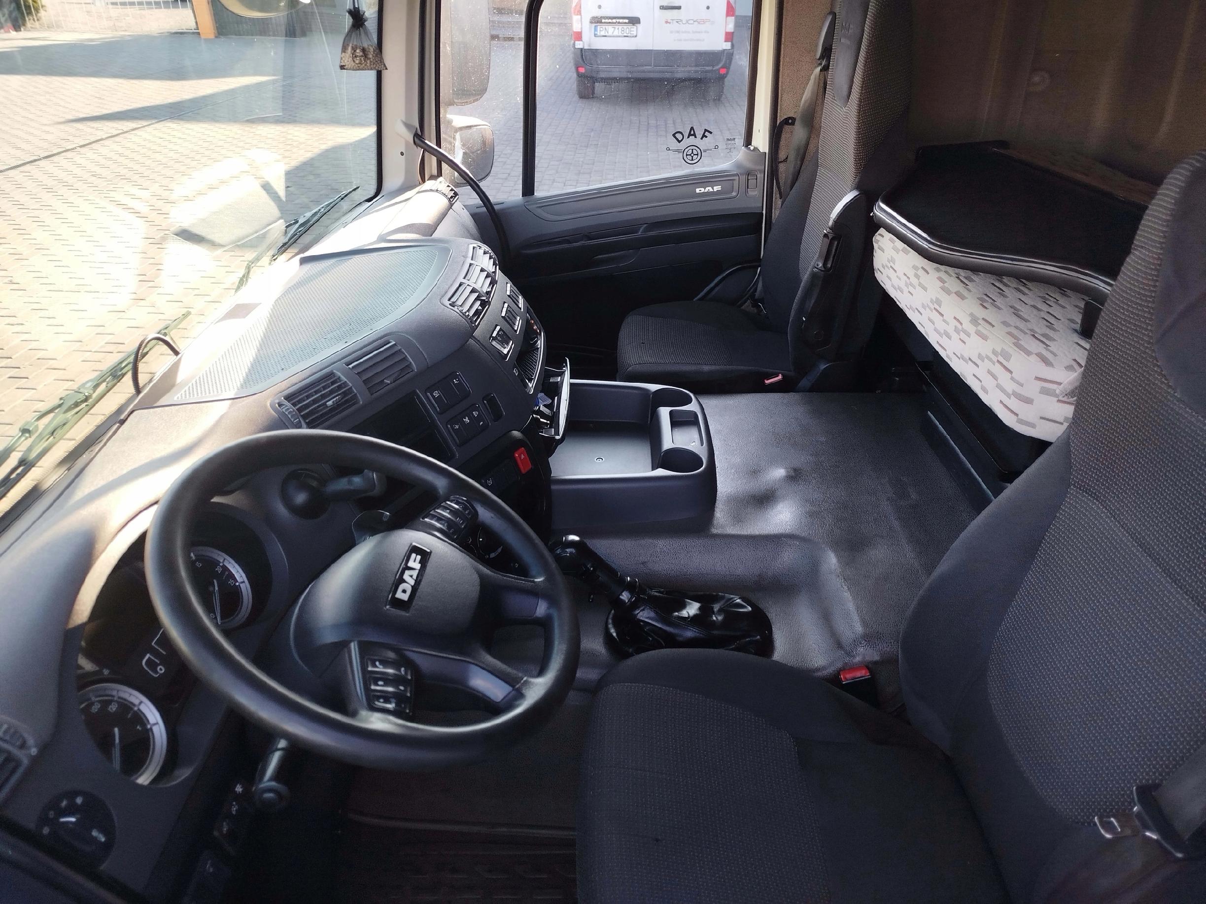 KABINA DAF CF 106 - obrazek 8