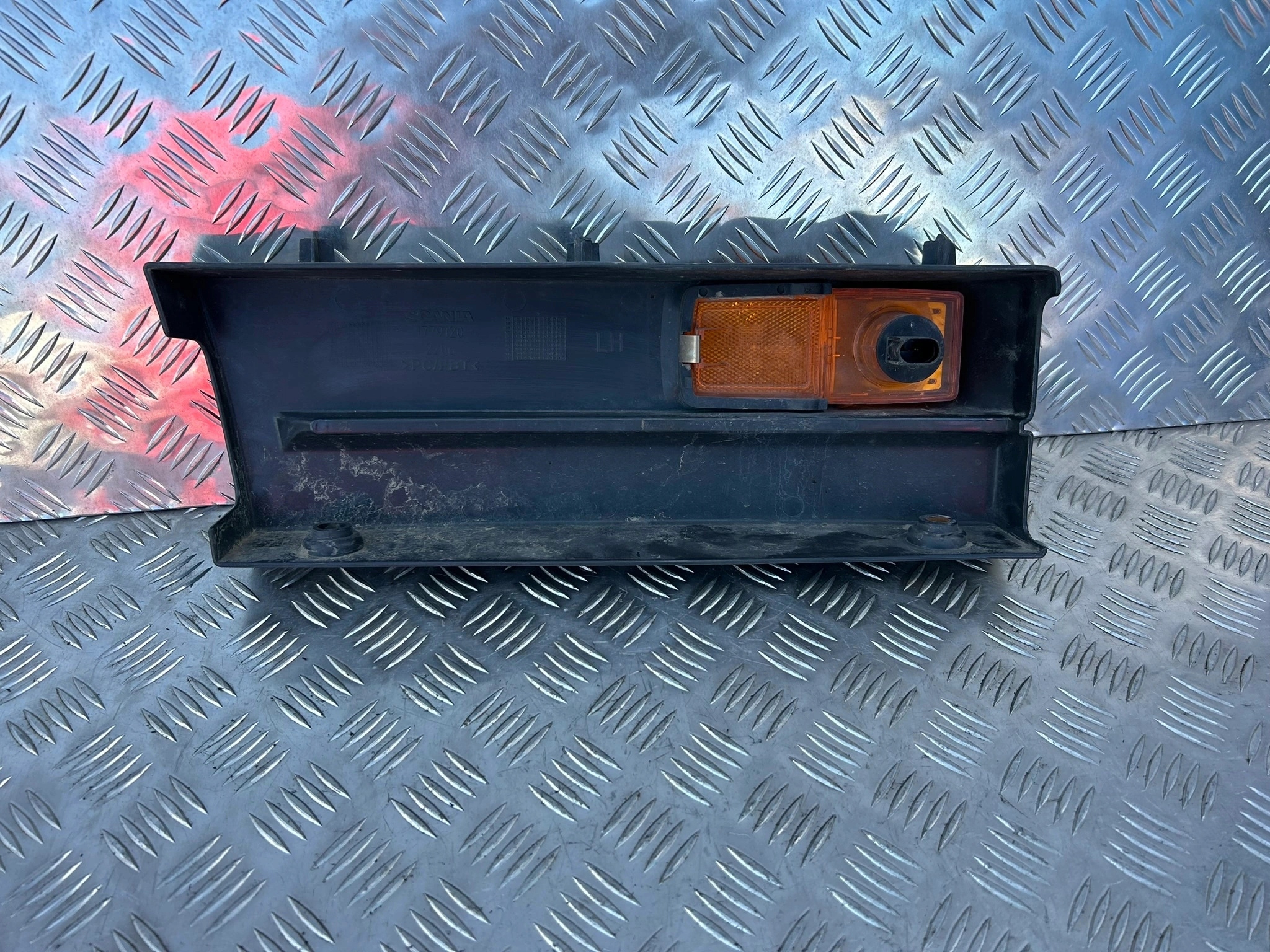 OSŁONA STOPNIA STOPNICA SCANIA R - obrazek 2