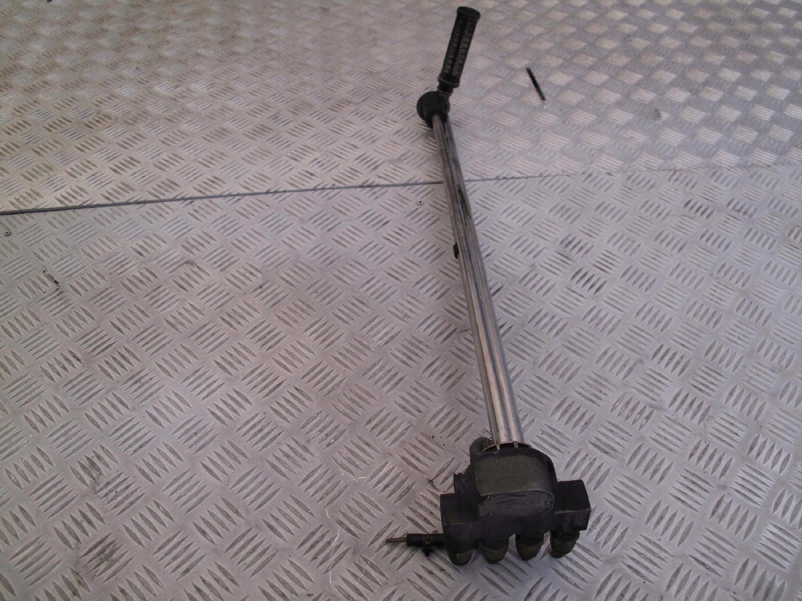 SMOK FAJKA CZUJNIK PALIWA SCANIA HPI NOWY TYP - obrazek 5