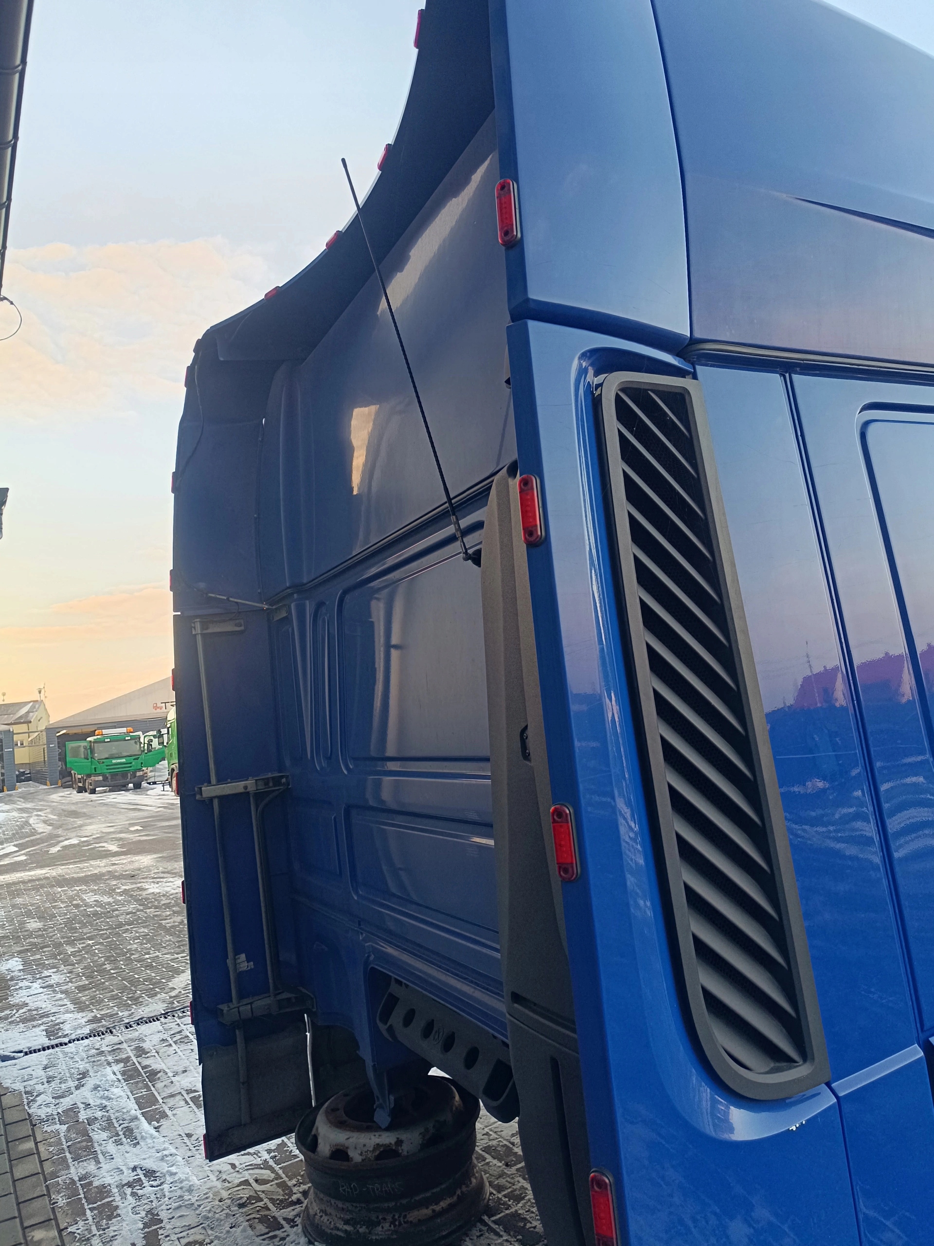 KABINA DAF XF 106 SSC - obrazek 4