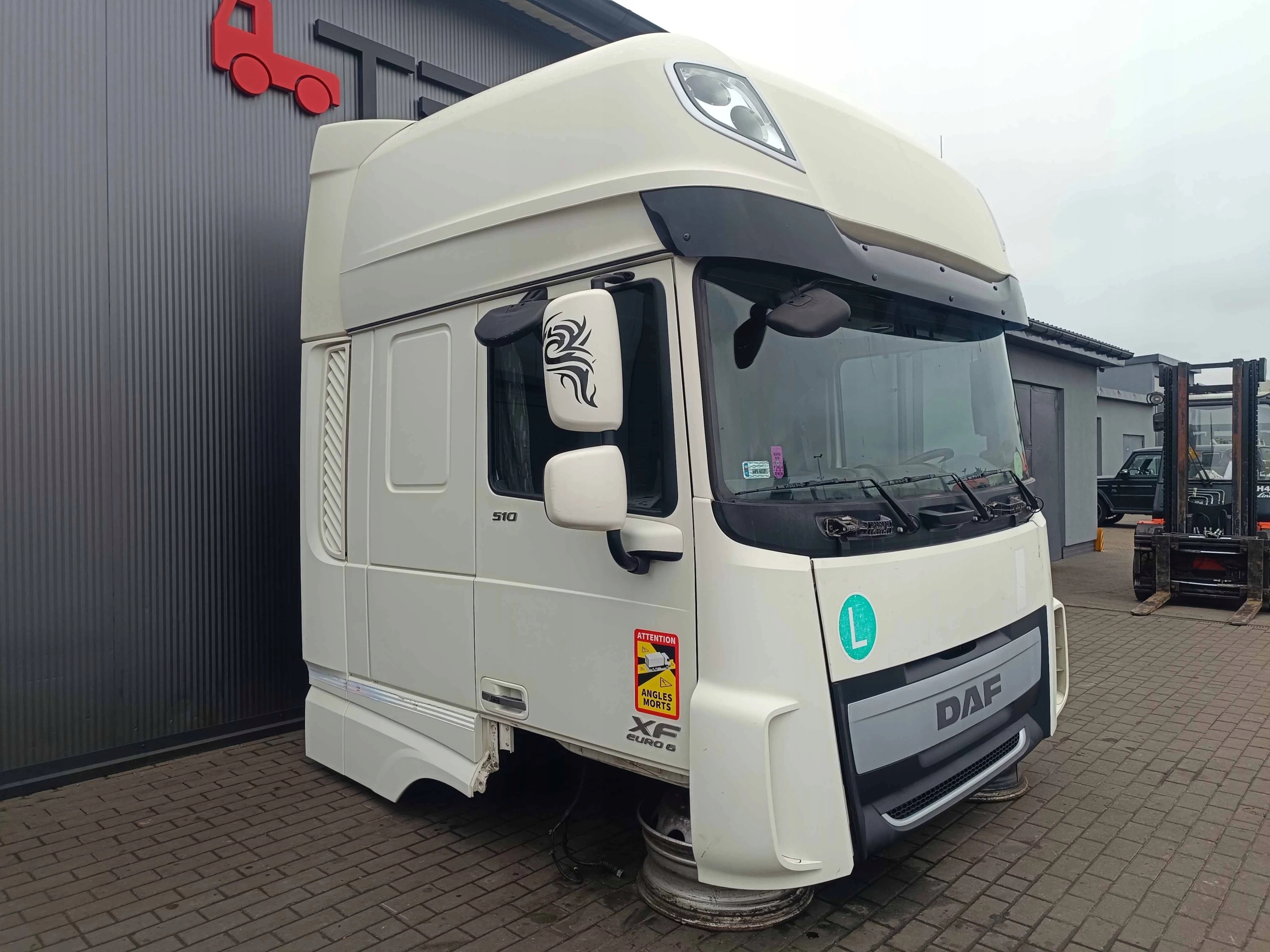 KABINA DAF XF 106 - obrazek 2