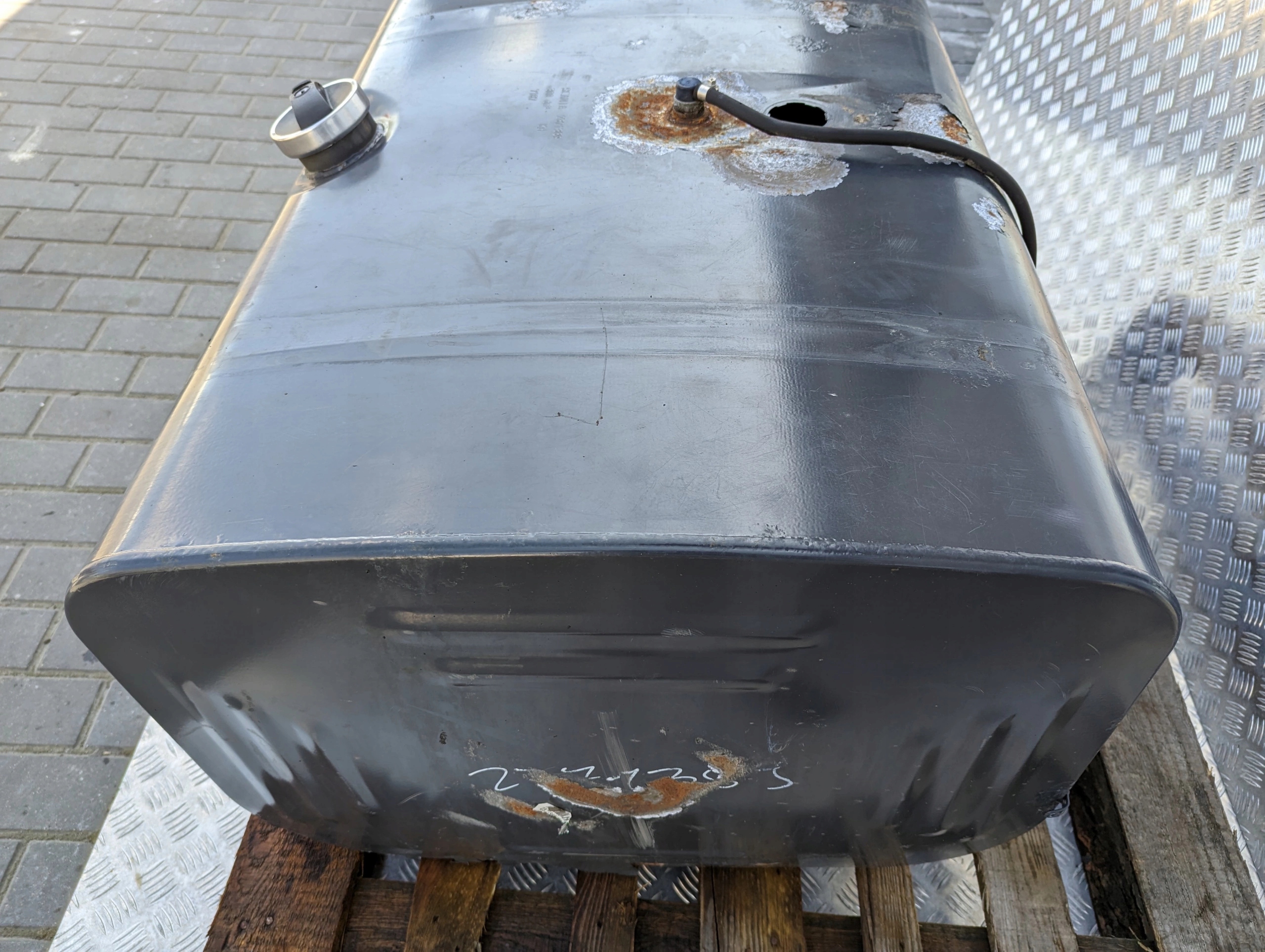 ZBIORNIK PALIWA SCANIA 600L - obrazek 15