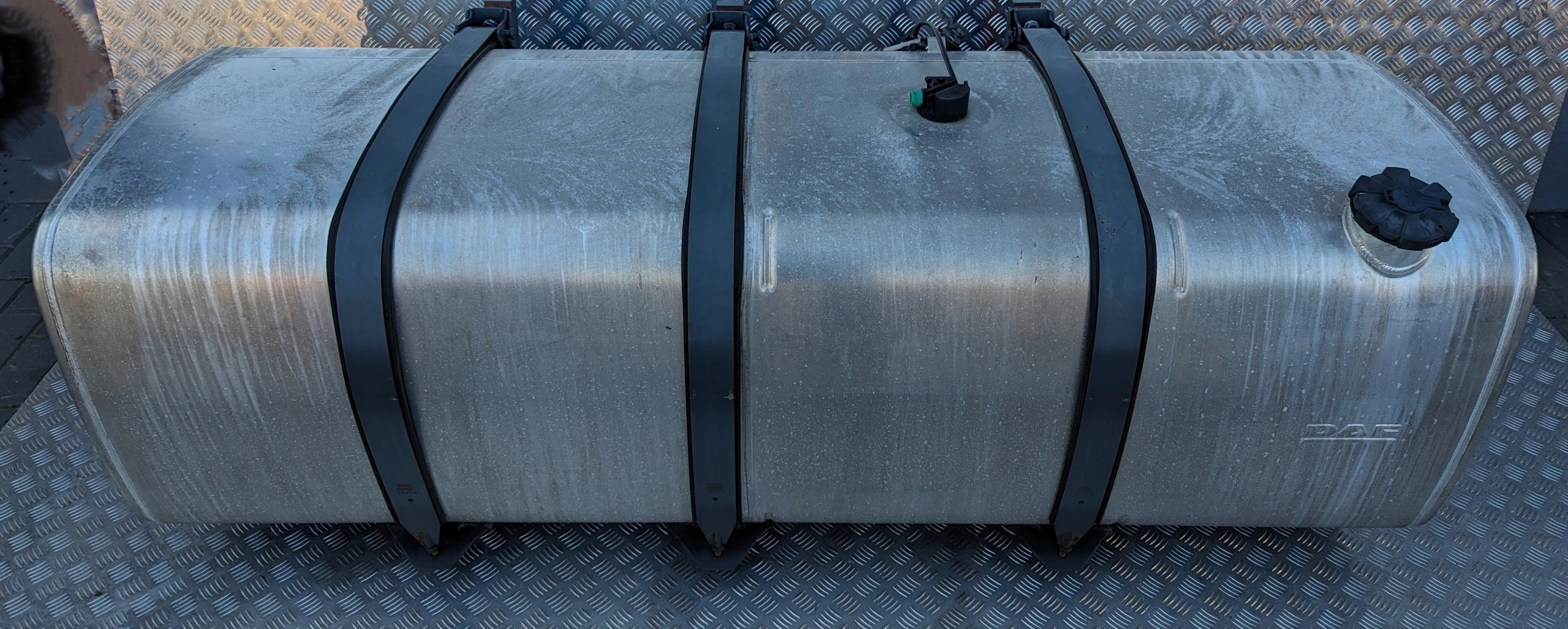 ZBIORNIK PALIWA BAK 750 LITRÓW DAF XF 106 2018 ROK