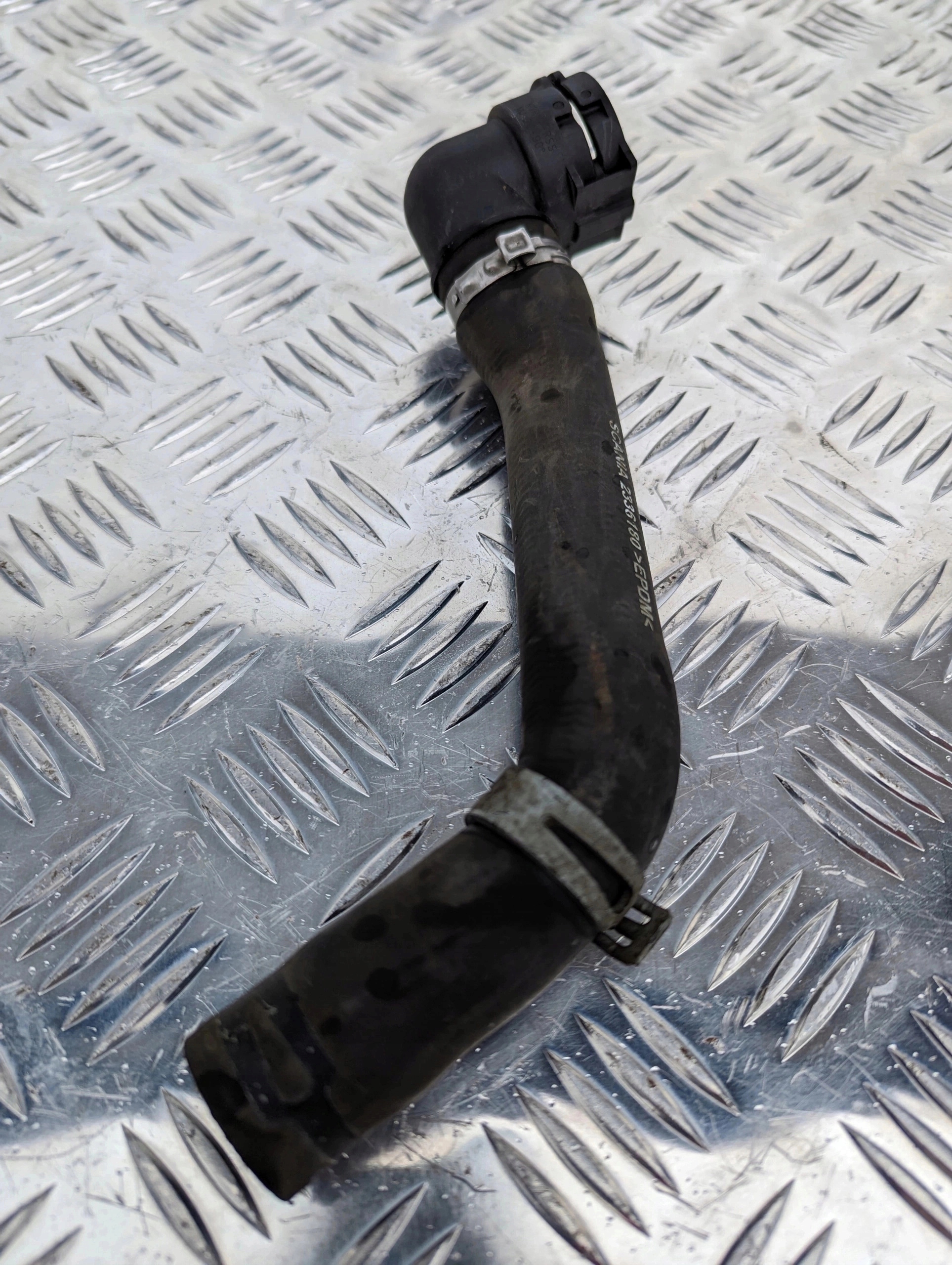 WĄŻ PRZWÓD WODY PŁYNU CHŁODZĄCEGO SCANIA NTG - obrazek 4