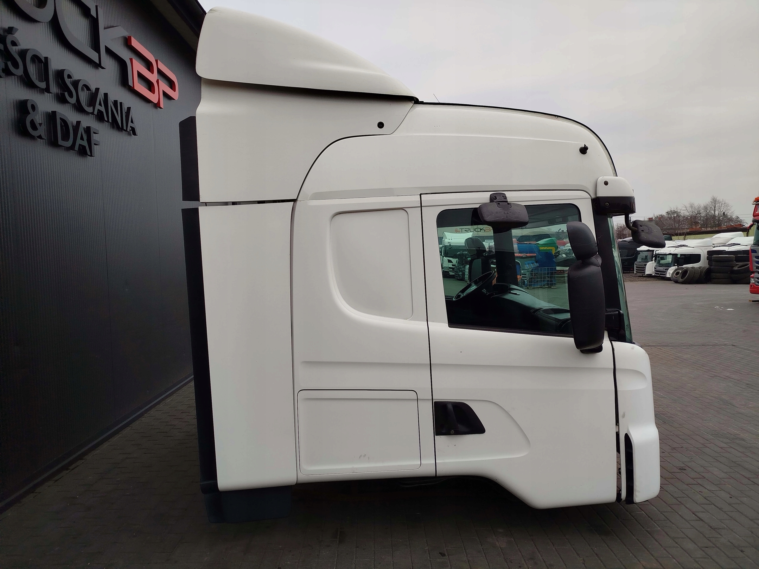 KABINA SCANIA G XPI - obrazek 3