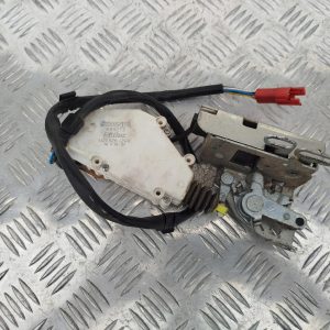 ZAMEK DRZWI Z CENTRALKĄ PRAWY SCANIA R