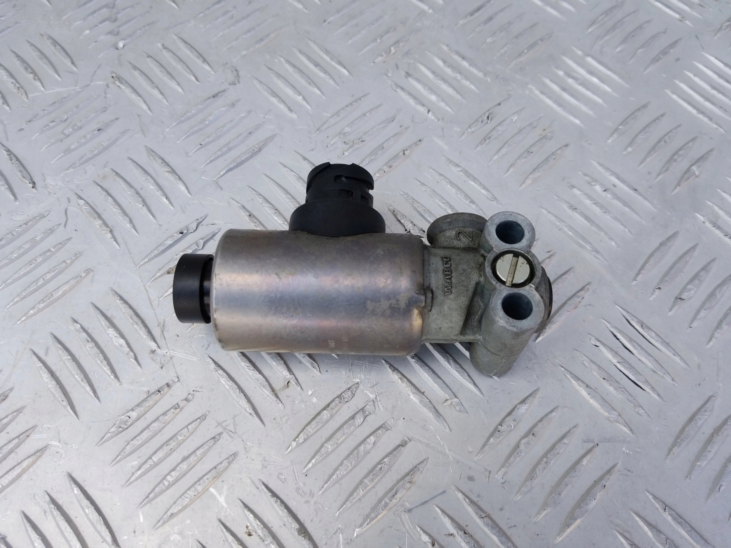 ELEKTROZAWÓR GASZENIA DAF CF 450 XF 106 EURO 6 LIF - obrazek 4