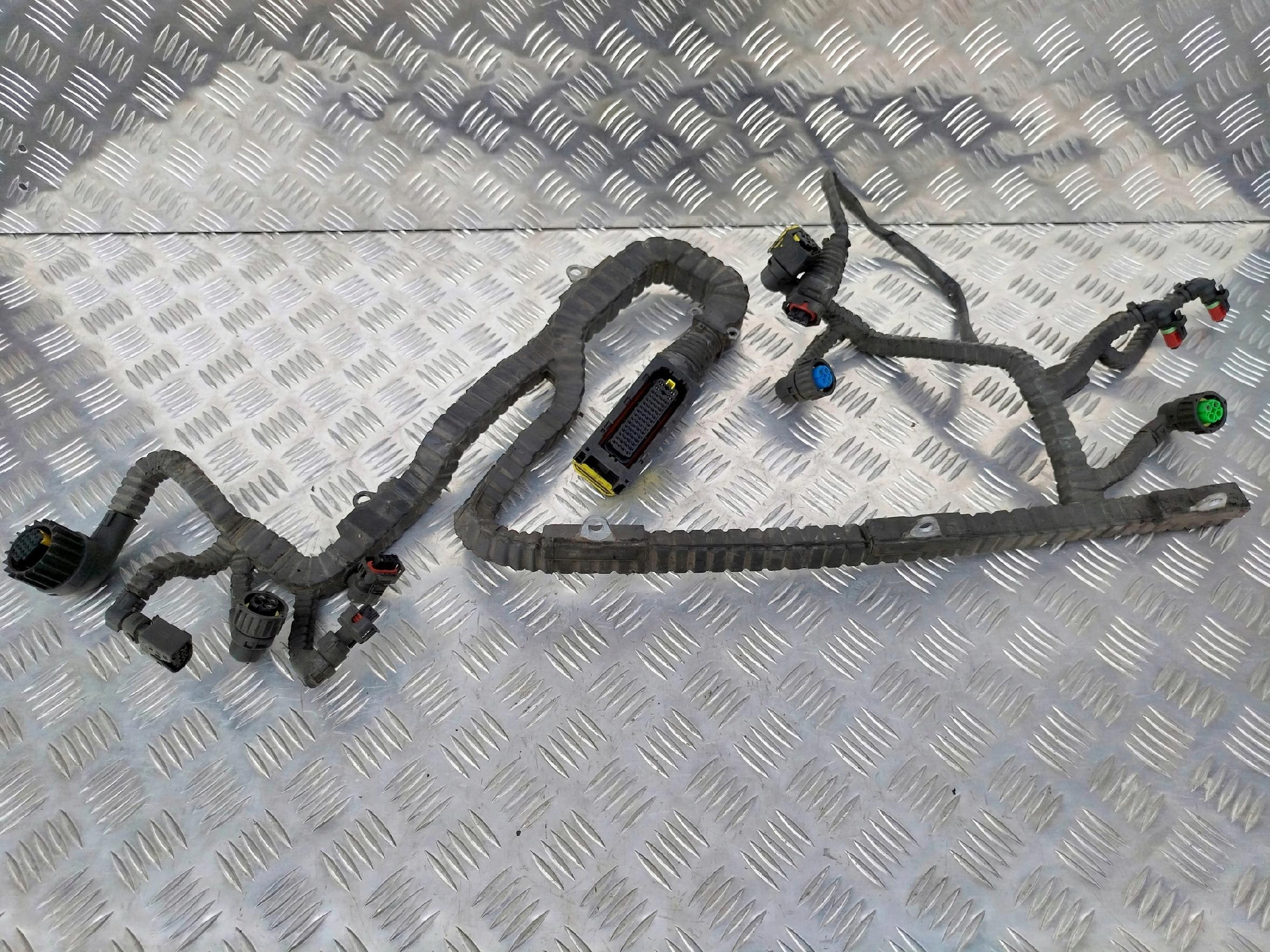 WIĄZKA SILNIKA DAF XF 106 - obrazek 2