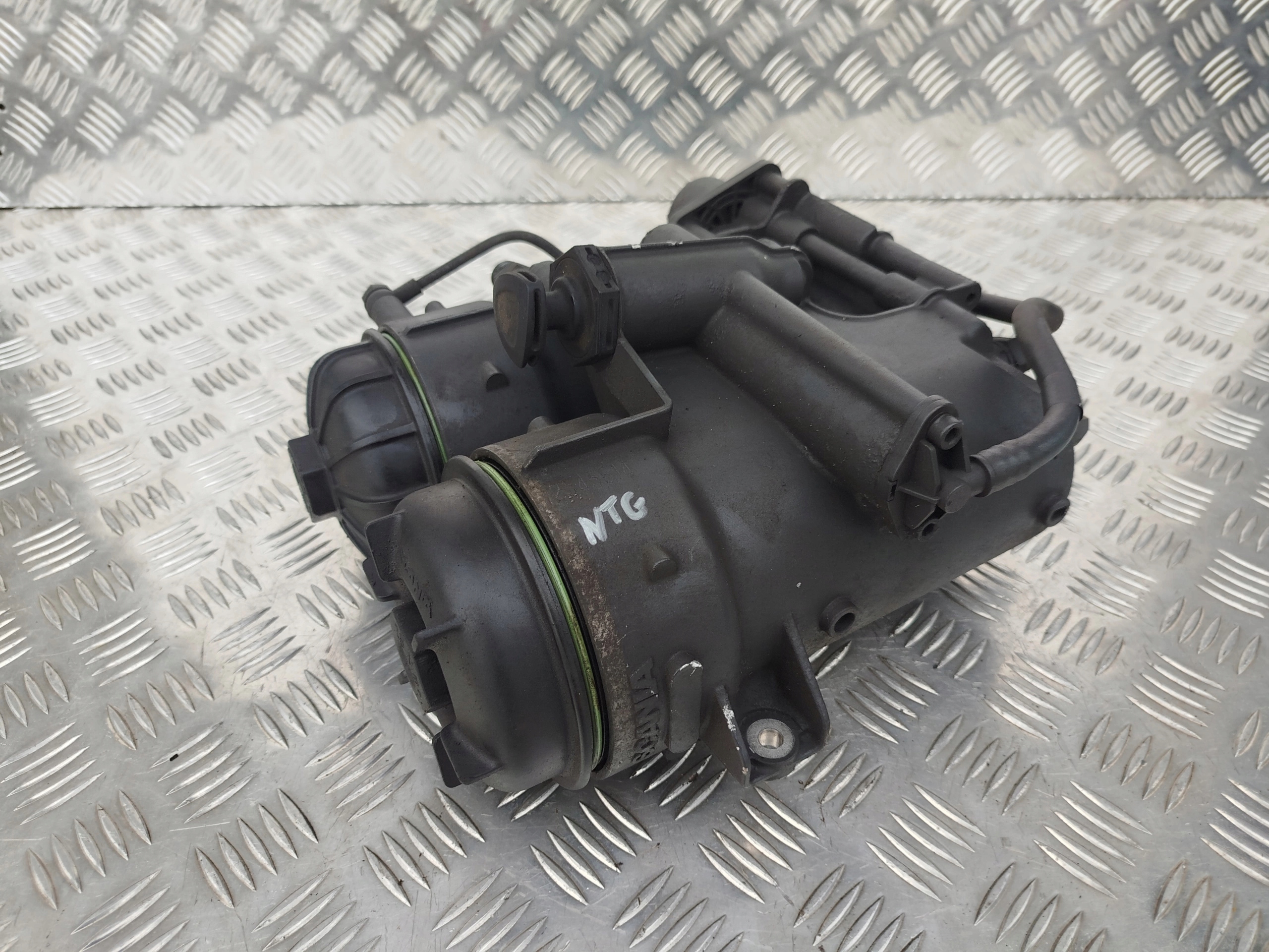 OBUDOWA FILTRA PALIWA SCANIA STREAMLINE - obrazek 3