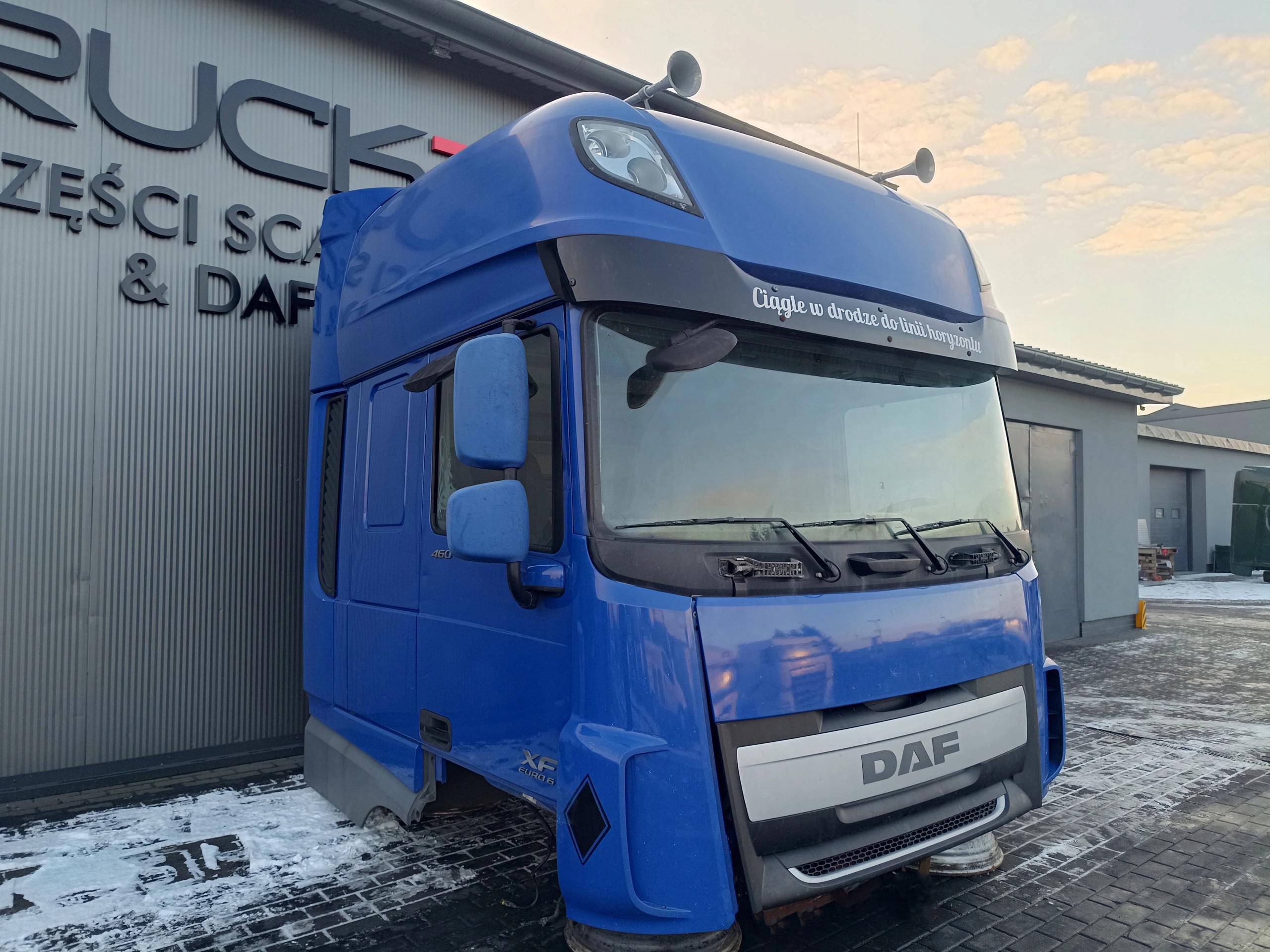 KABINA DAF XF 106 SSC - obrazek 2