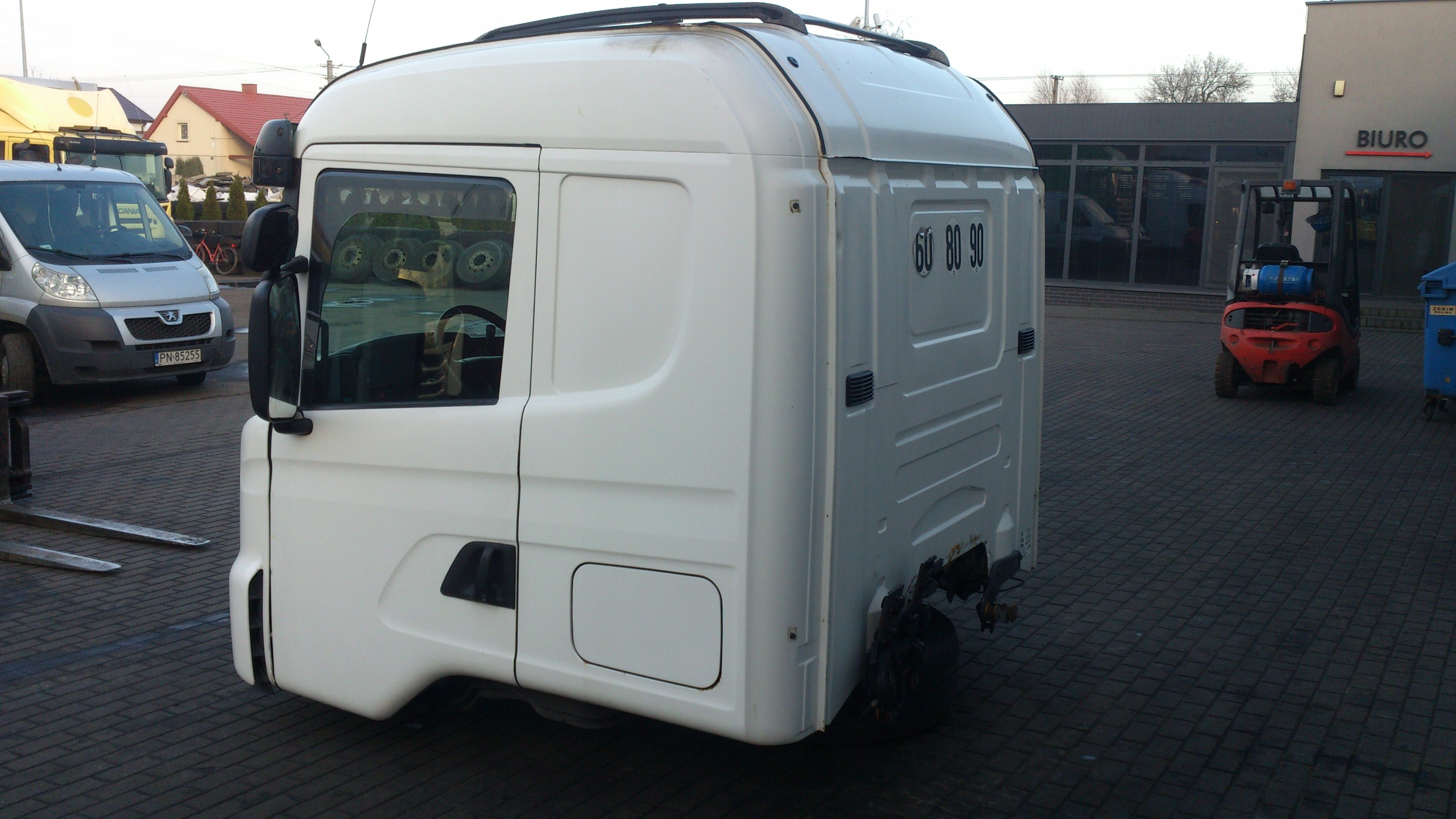 KABINA CR 19 SCANIA R MAŁY SCHOWEK - obrazek 5