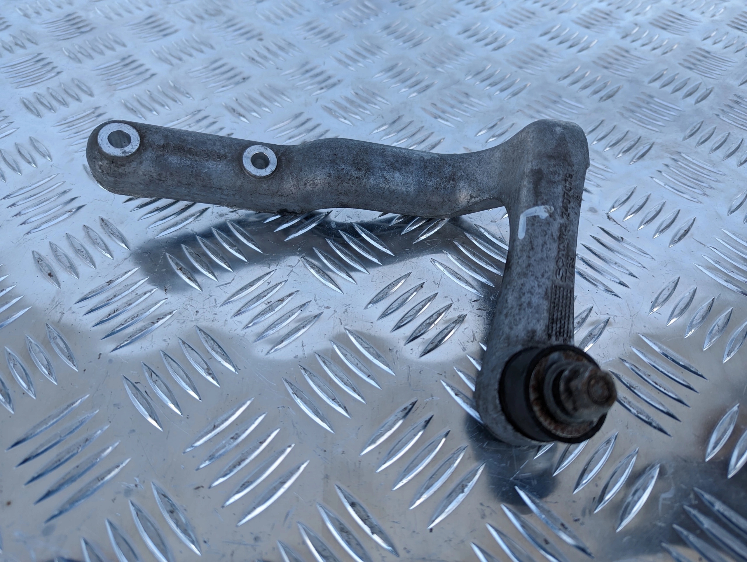 MOCOWANIE OBRĘCZY PIERŚCIENIA ALU SCANIA NEXT GEN NTG LEWA - obrazek 4