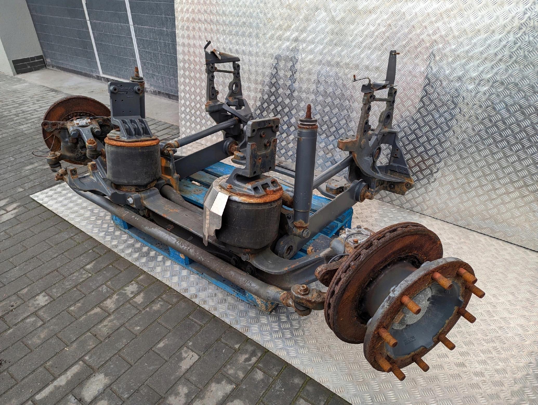 BELKA PRZEDNIA DAF XF 106 - obrazek 3