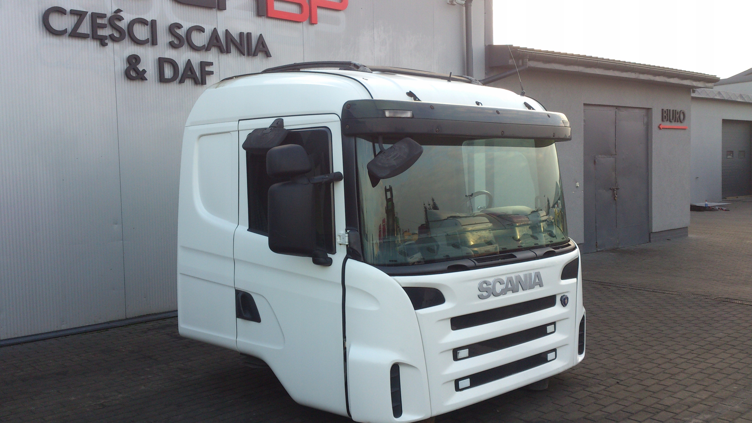 KABINA CR 19 SCANIA R MAŁY SCHOWEK - obrazek 2