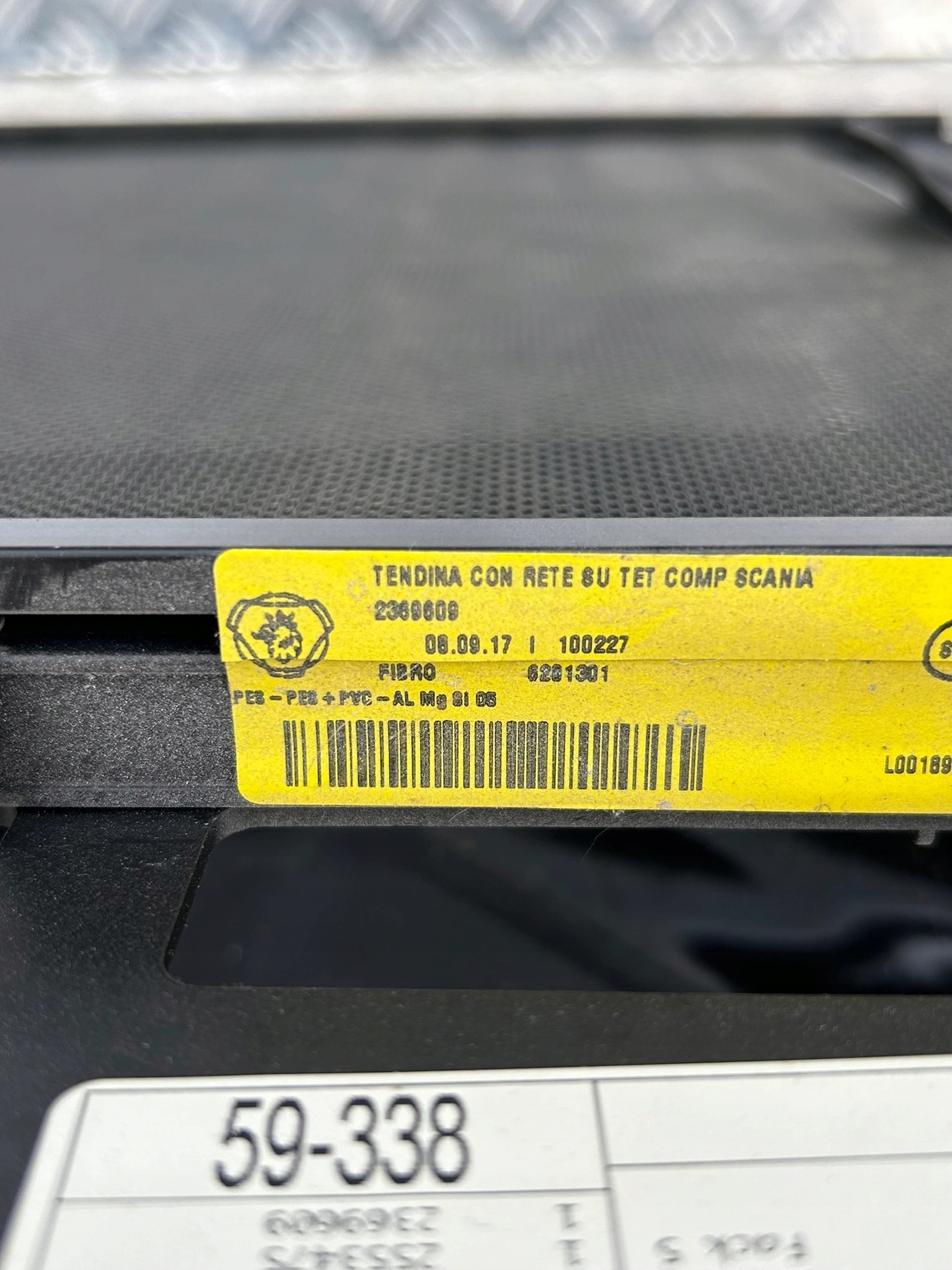 ZASŁONA SIATKA SZYBERDACHU SCANIA NTG NOWY MODEL - obrazek 2