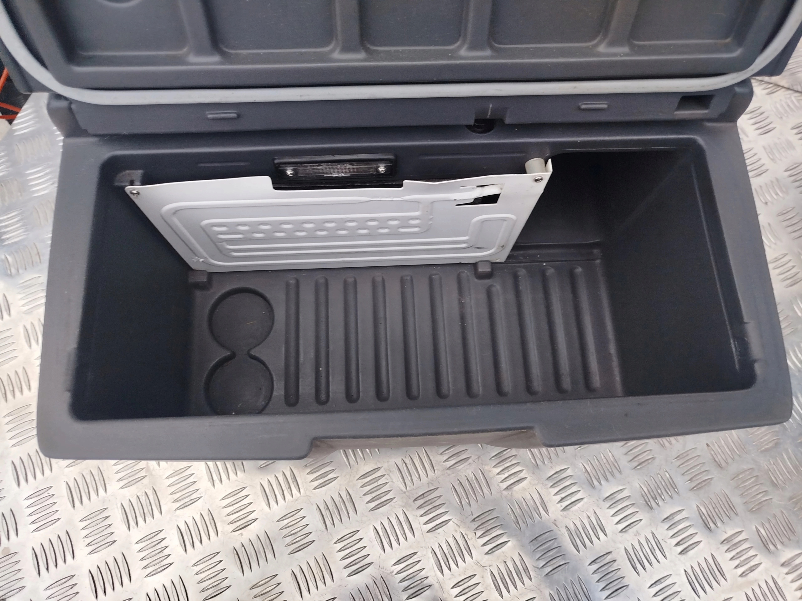 LODÓWKA CP CR 16 SCANIA - obrazek 5