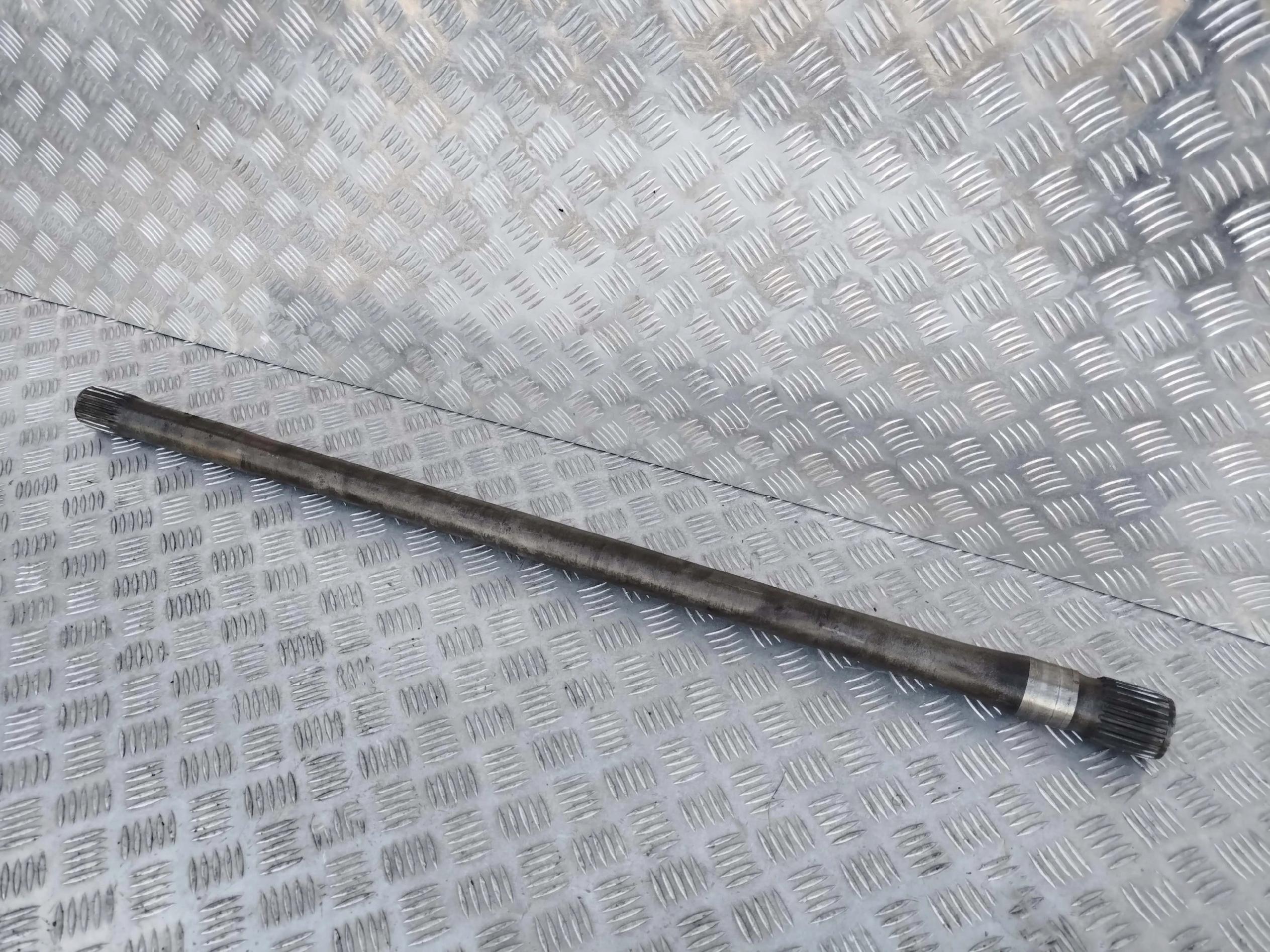 PÓŁOŚ LEWA SCANIA RP 835 - obrazek 2