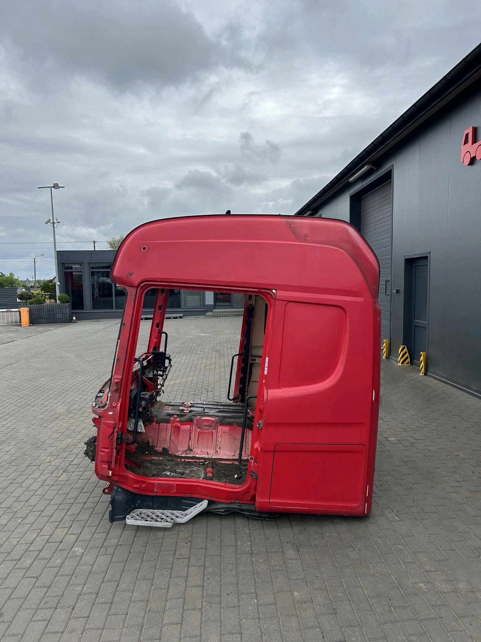 KABINA GOŁA SZKIELET SCANIA CG19 HPI HIGHLINE 2010 ROK - obrazek 3