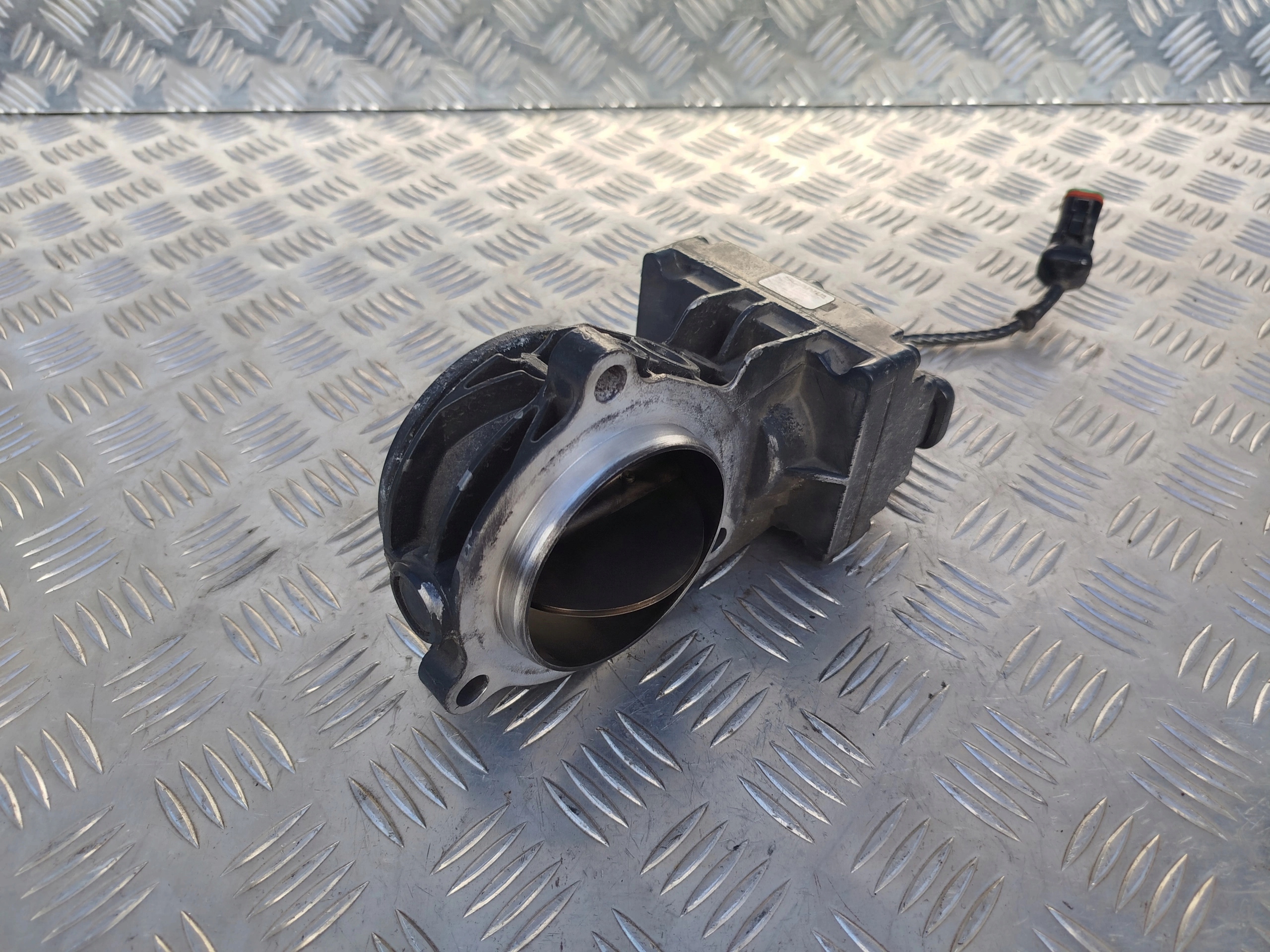 PRZEPUSTNICA SCANIA STREAMLINE - obrazek 2