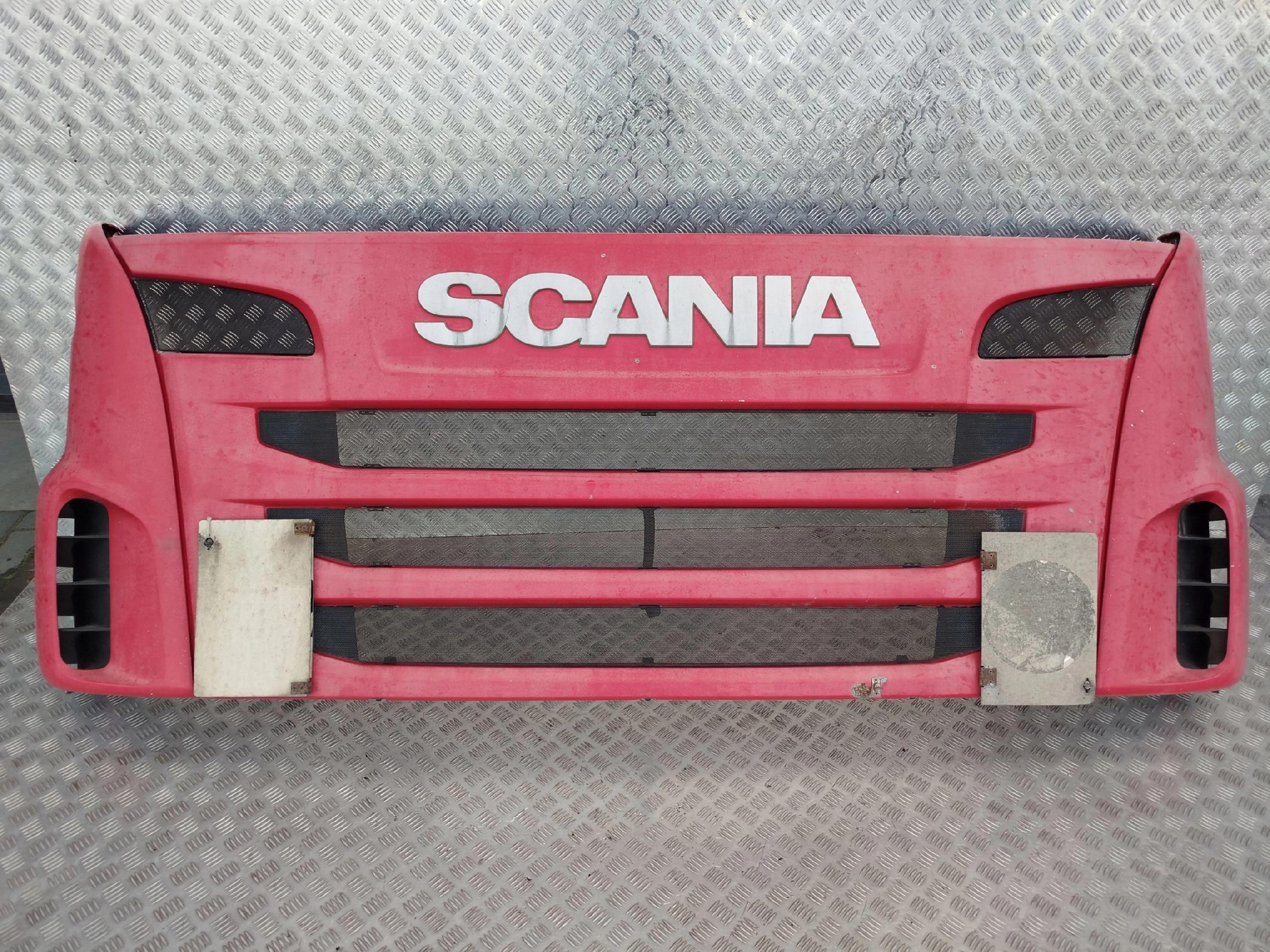 ATRAPA GÓRNA KOMPLETNA SCANIA R